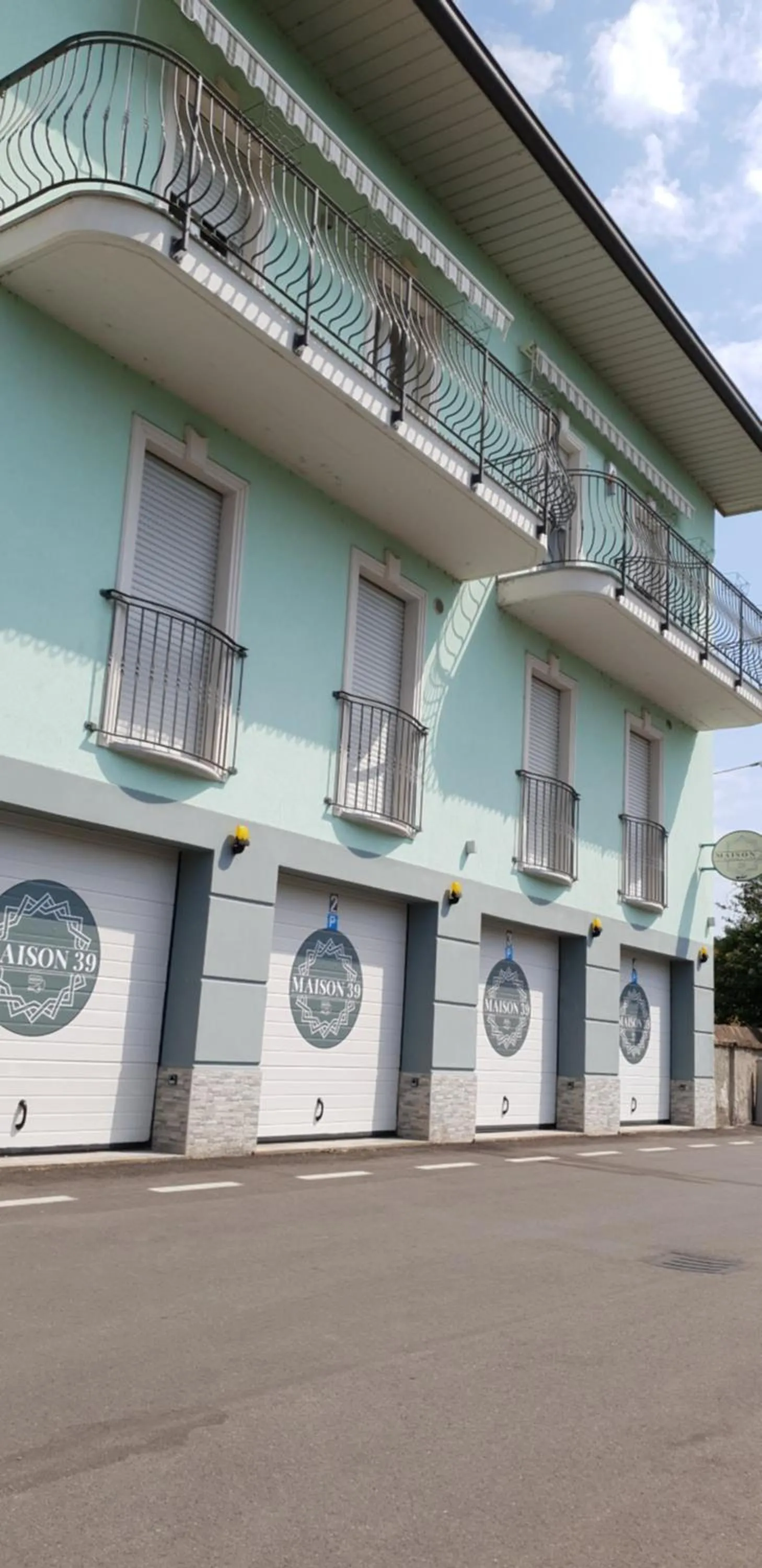 Property building in Gruppo Luxe Domus Vigevano