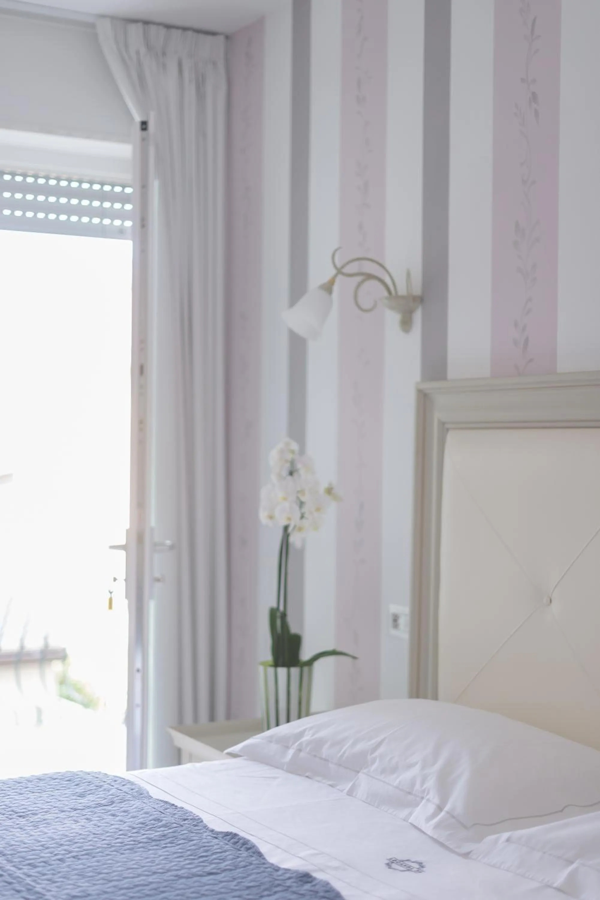 Balcony/Terrace, Bed in Gruppo Luxe Domus Vigevano