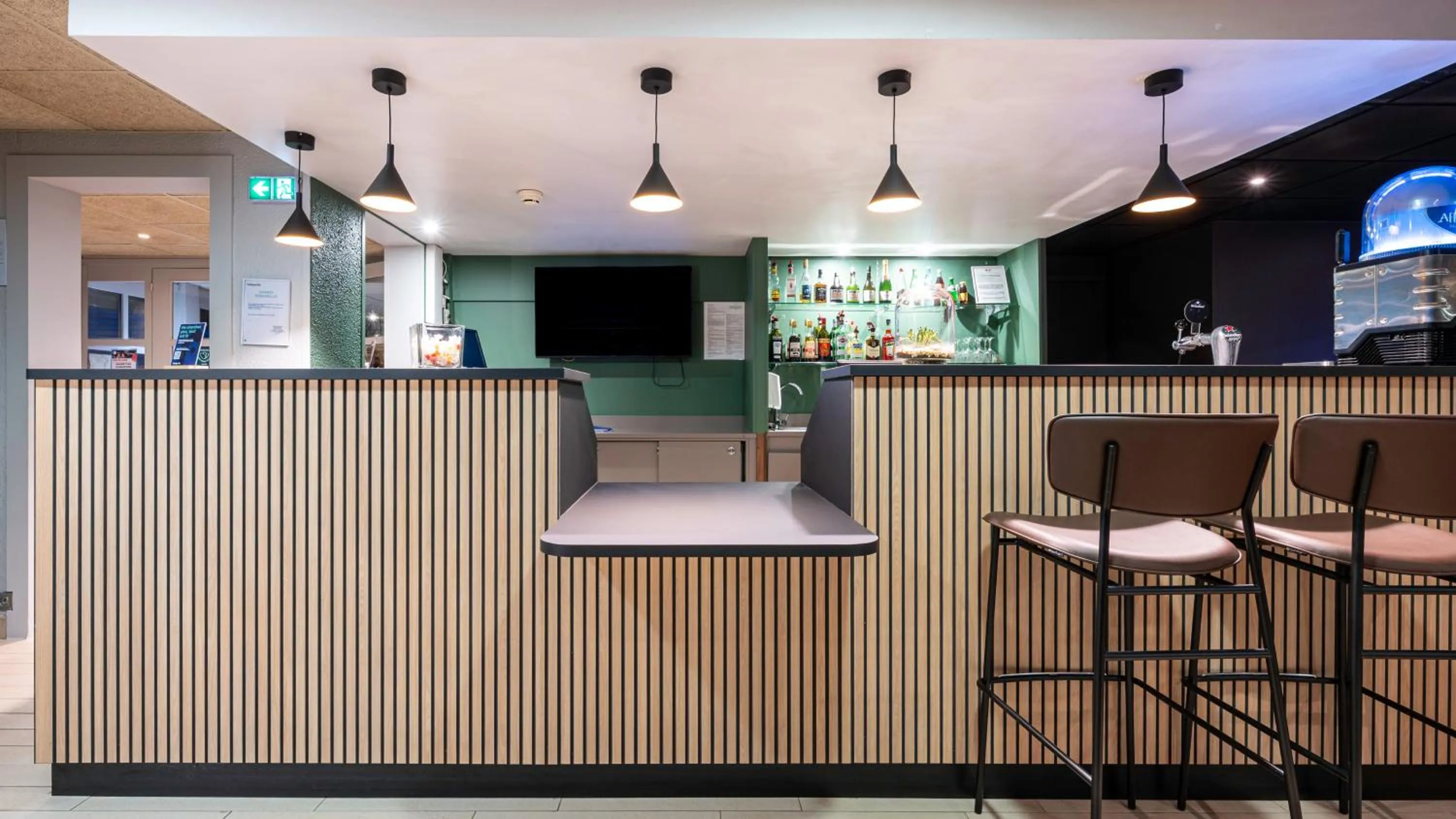 Lobby or reception in Campanile NATURE - Aix Les Bains