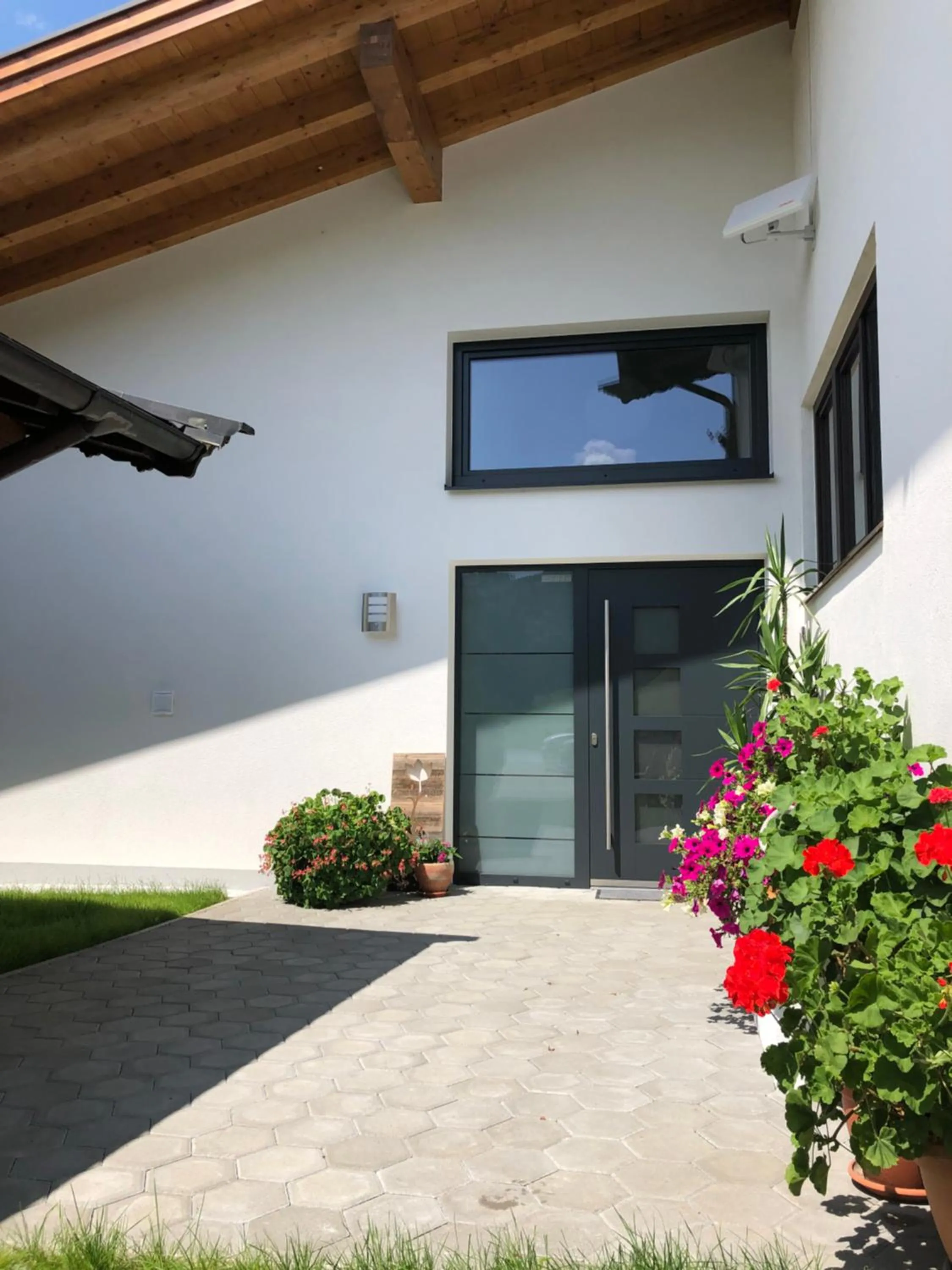 Facade/entrance in Haus Johanna