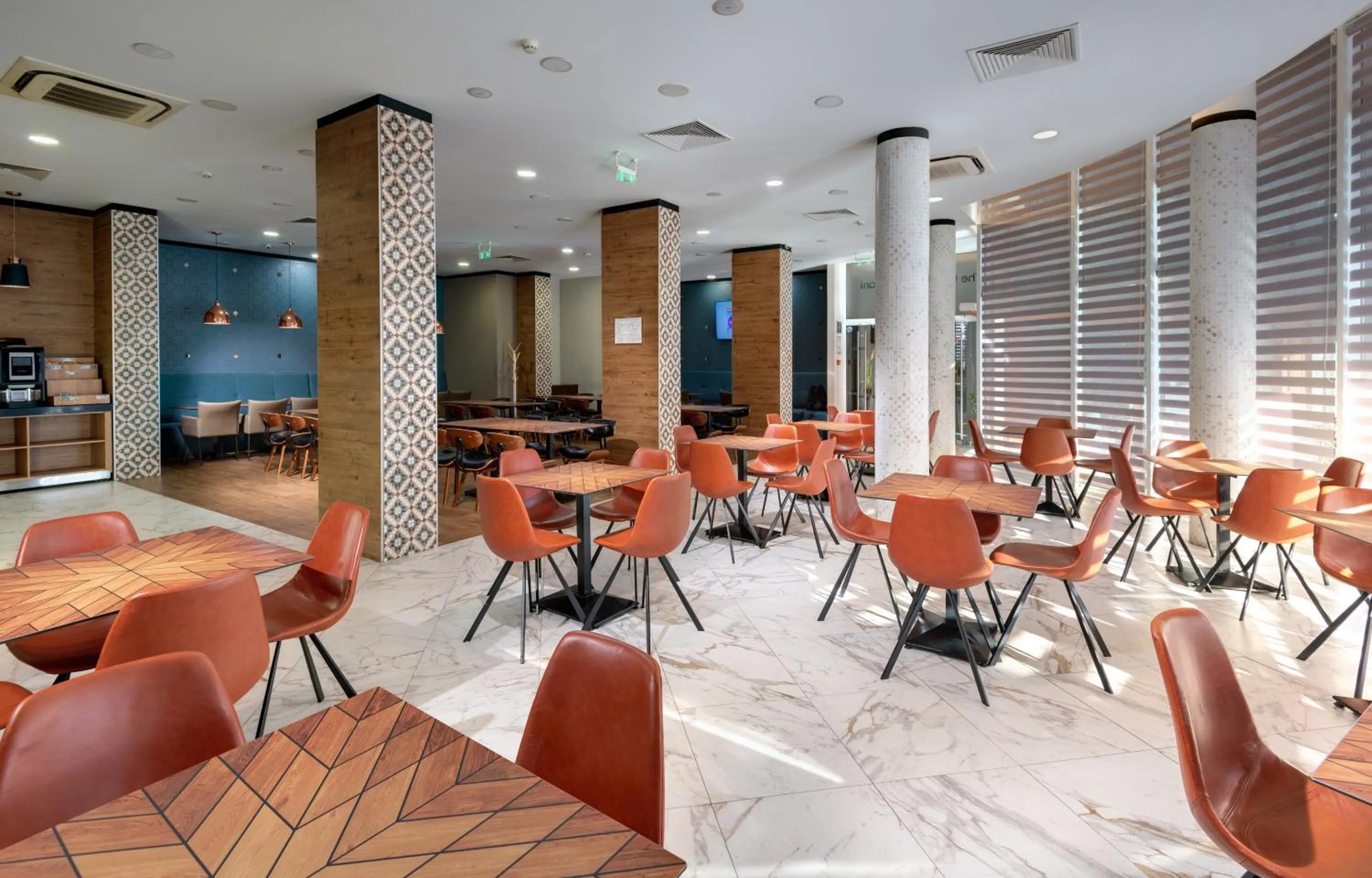 Restaurant/places to eat in Best Western PLUS Premium Inn