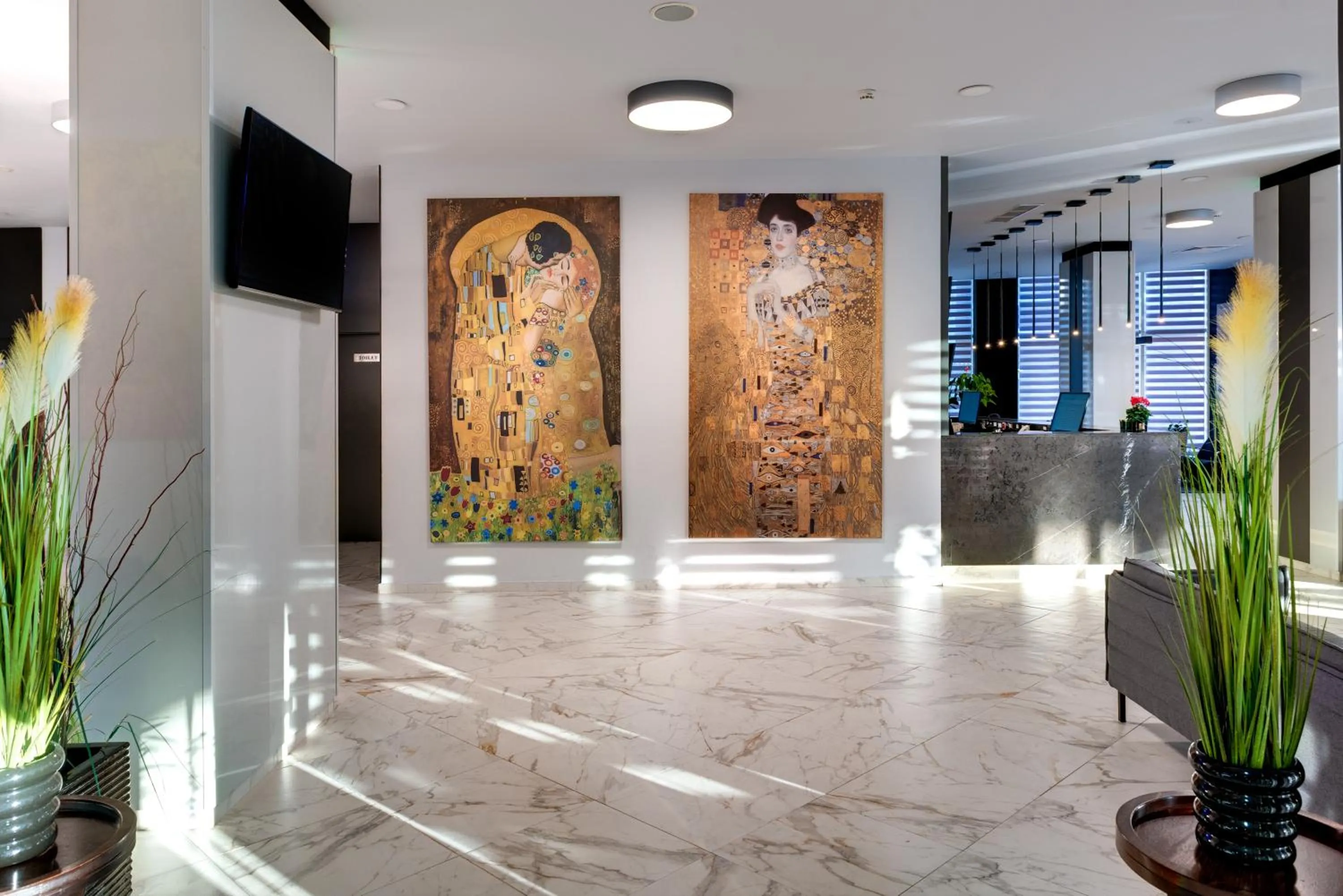 Lobby or reception in Best Western PLUS Premium Inn