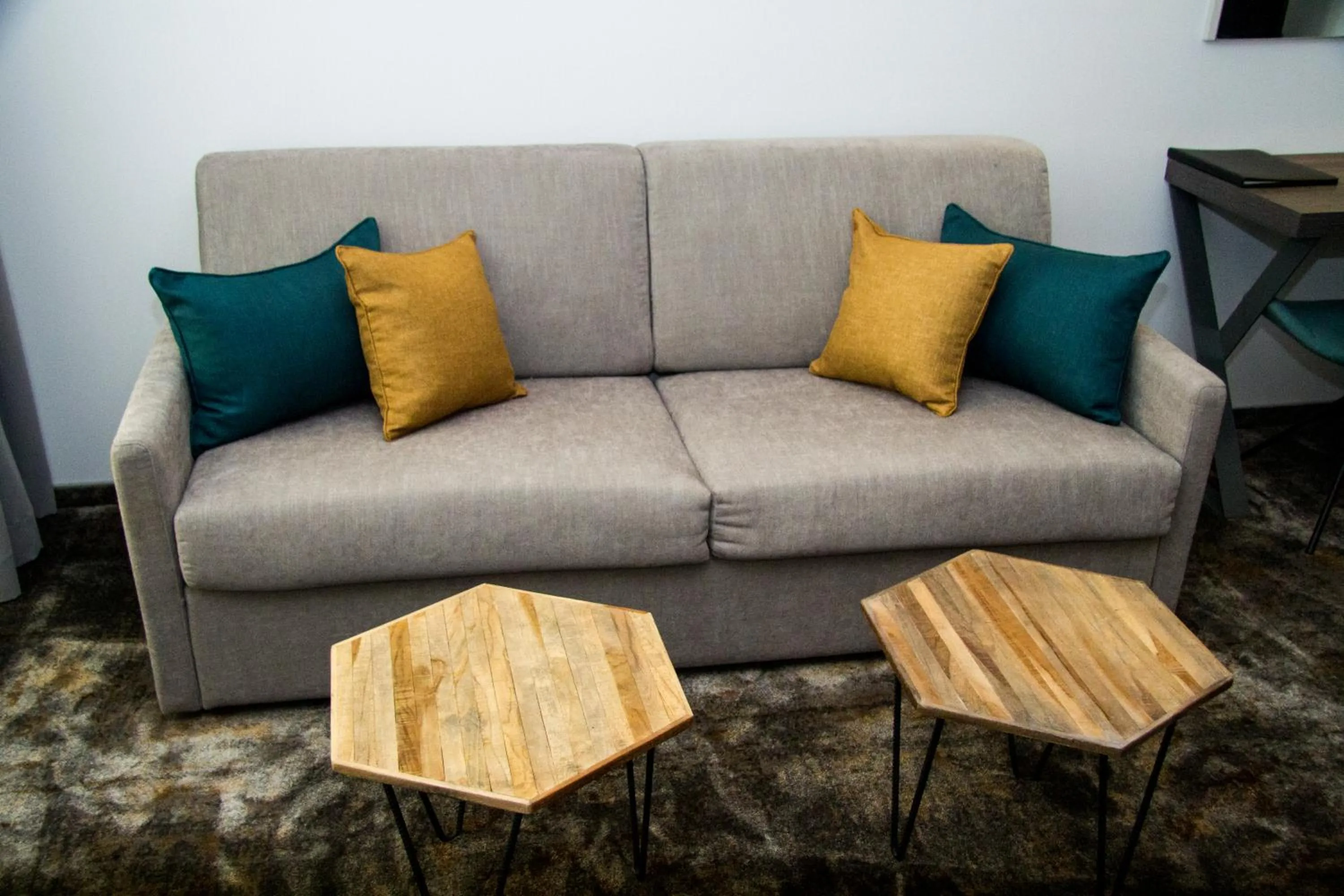 Bed in Best Western PLUS Premium Inn