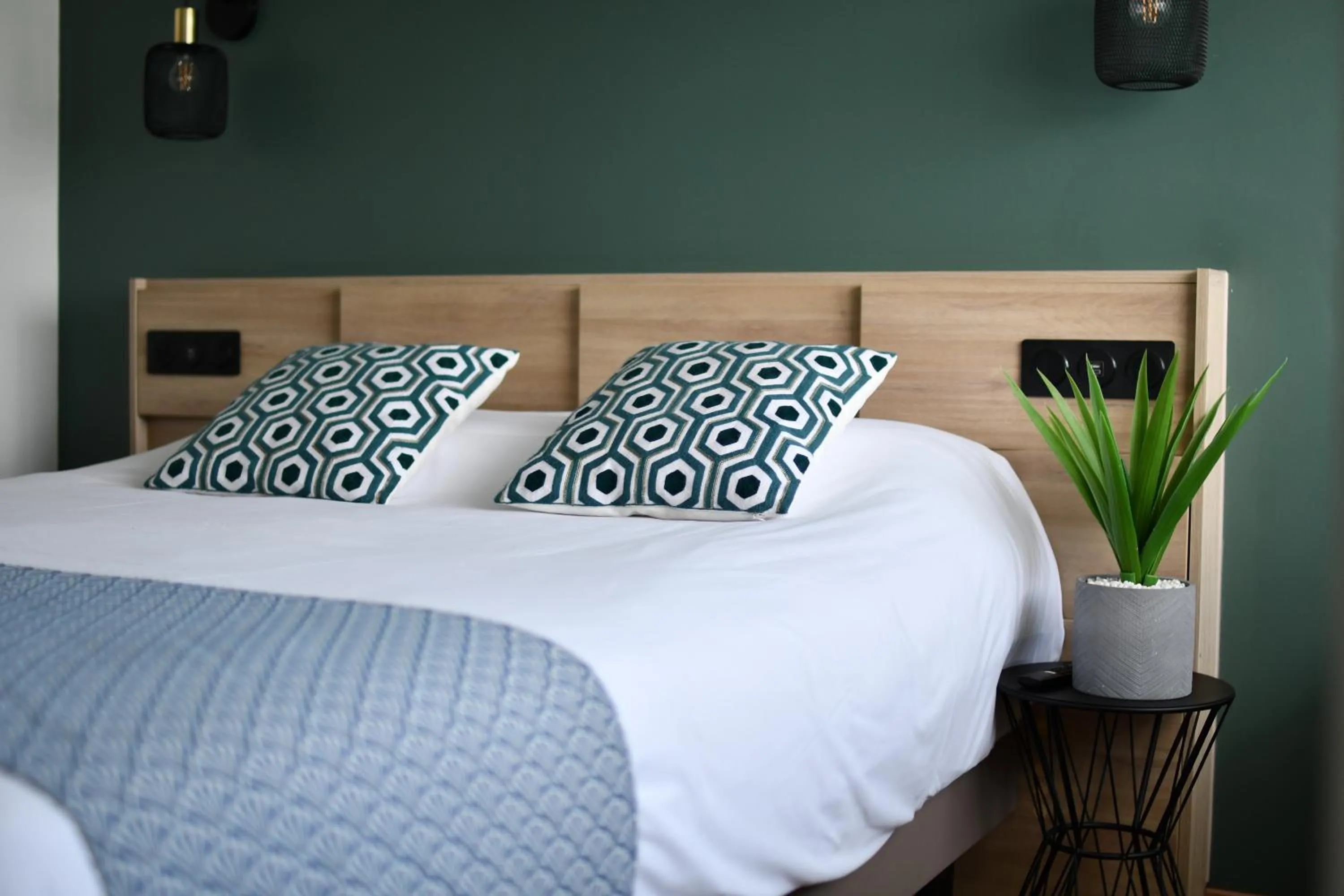 Bed in Campanile Chartres