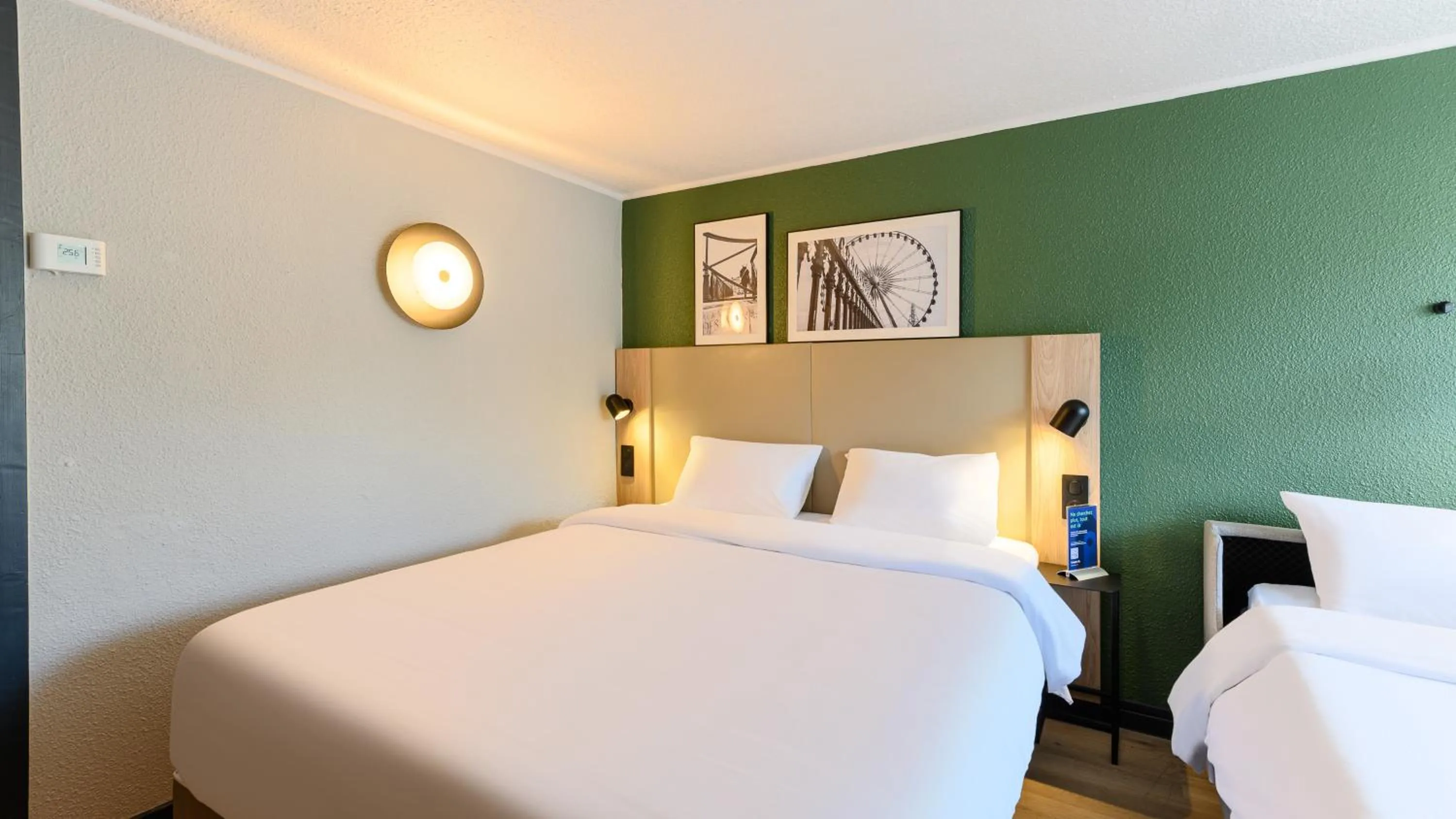 Bed in Campanile Strasbourg - Illkirch Geispolsheim