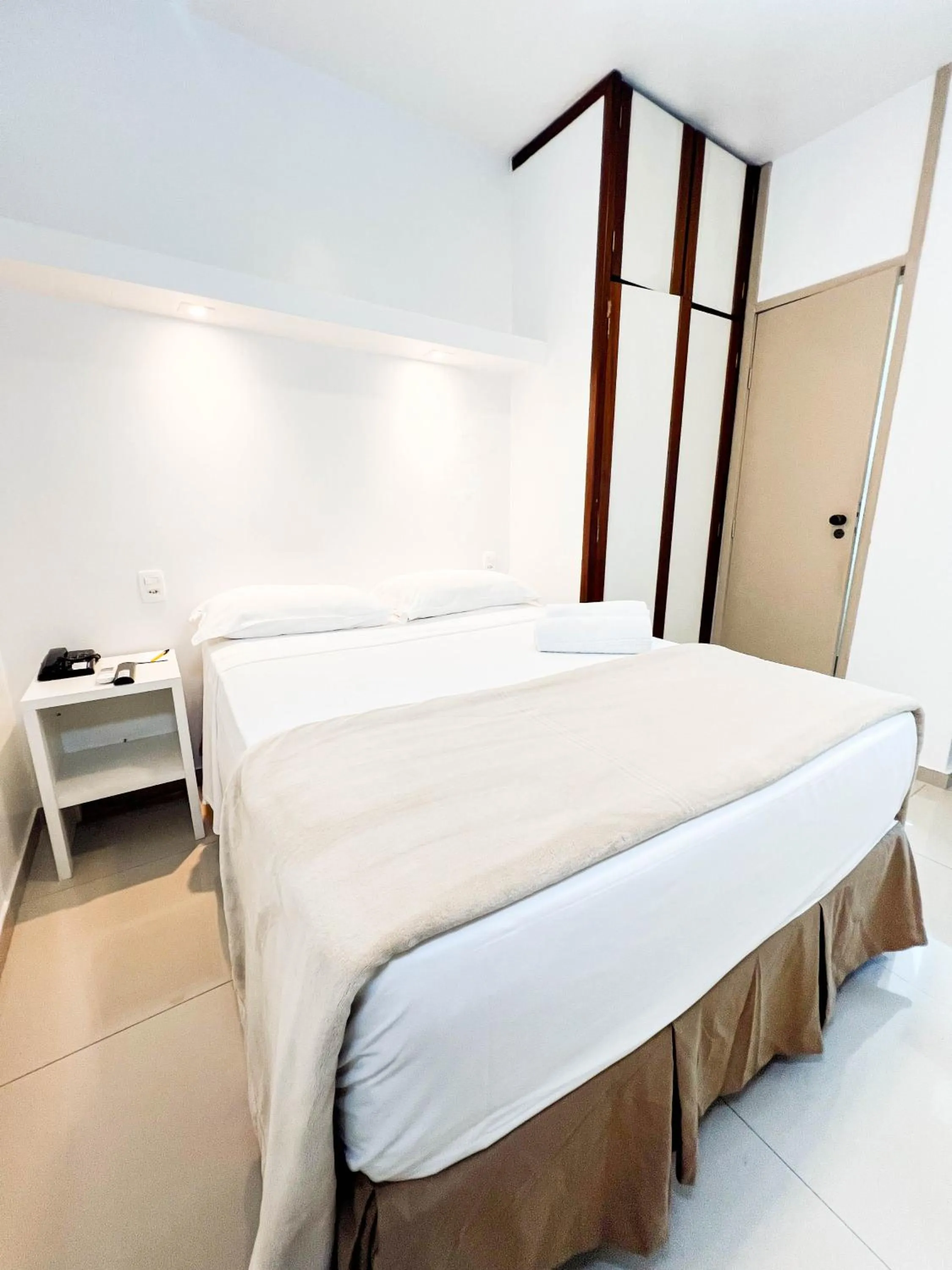 Bed in Royal Center Hotel Lourdes