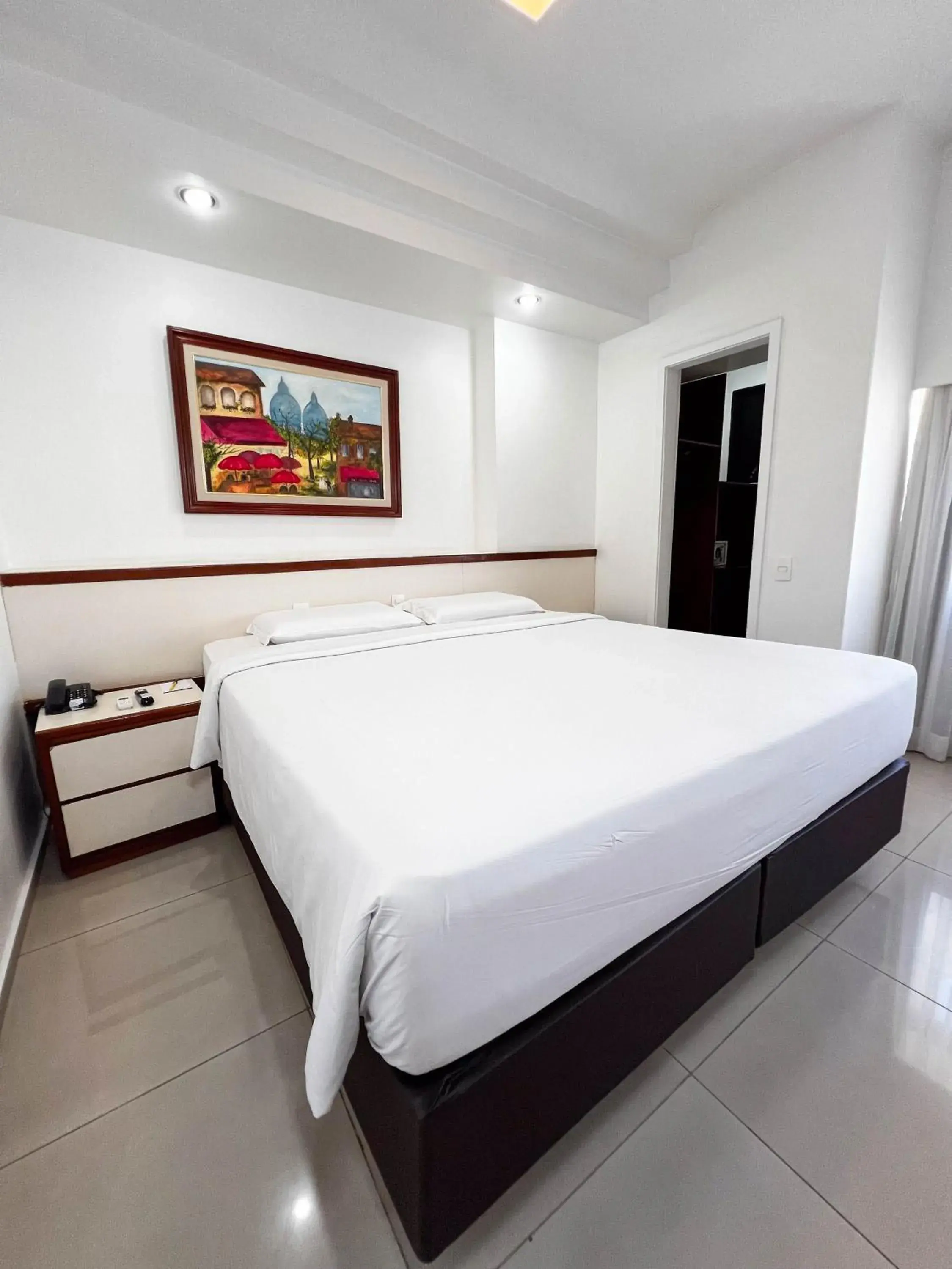 Superior Double Room in Royal Center Hotel Lourdes Superior Double Room in Royal Center Hotel Lourdes