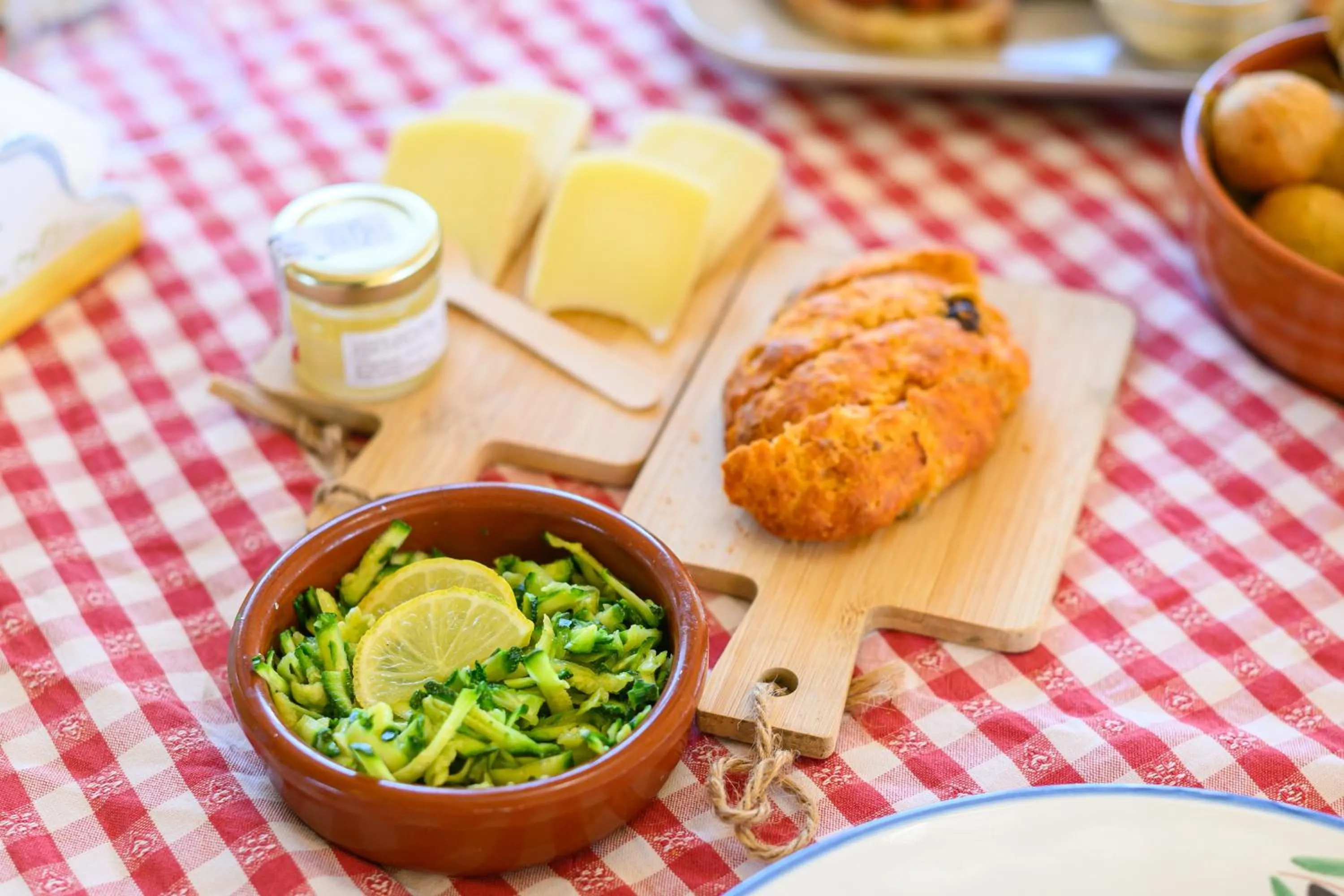 Restaurant/places to eat in Agriturismo Tenuta Calitre