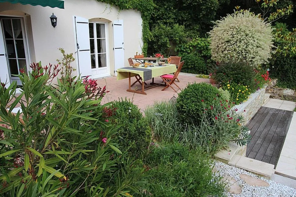Patio in Logis du Lièvre d'or