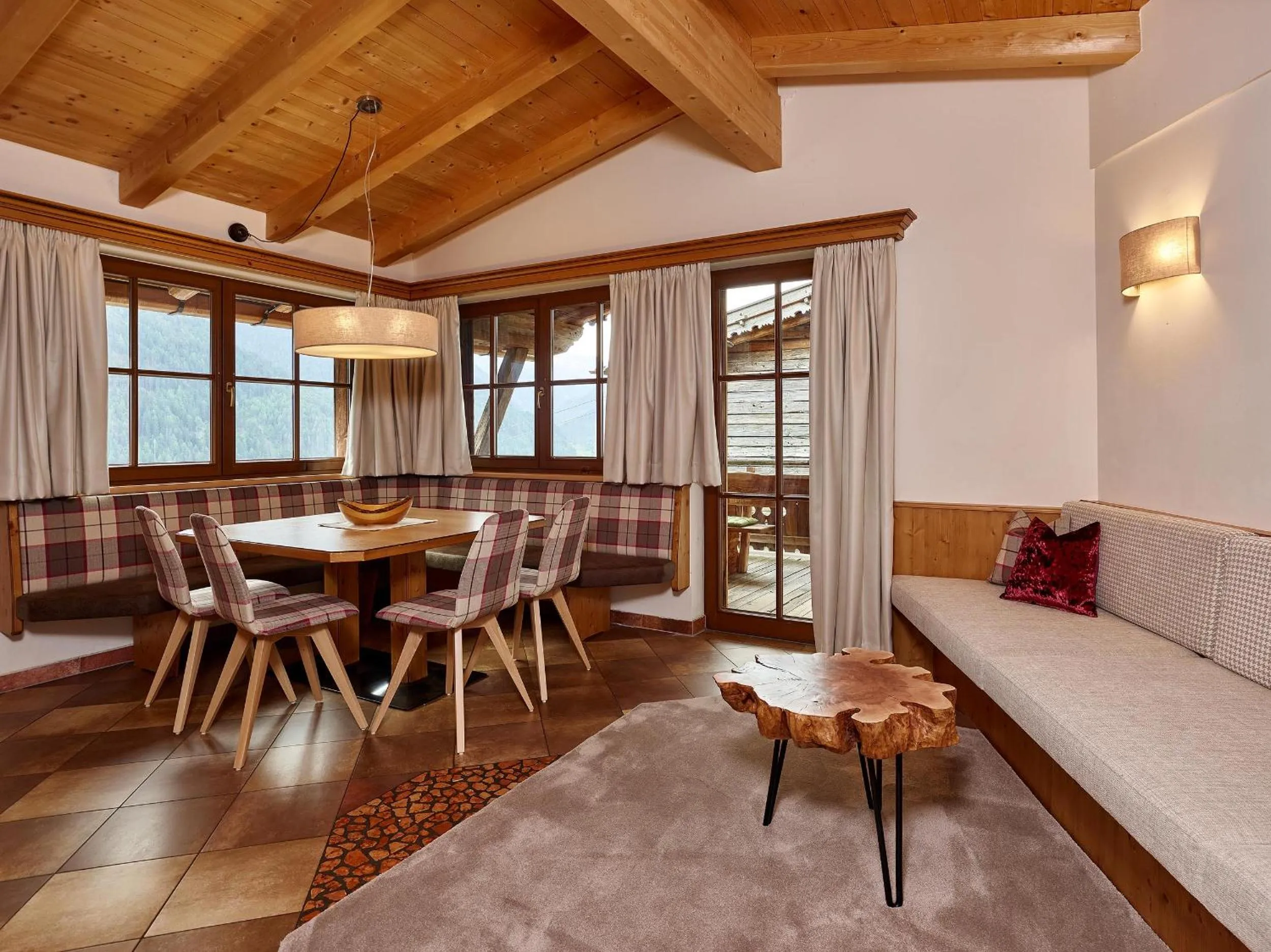 Four-Bedroom House in Grünwald Resort Sölden