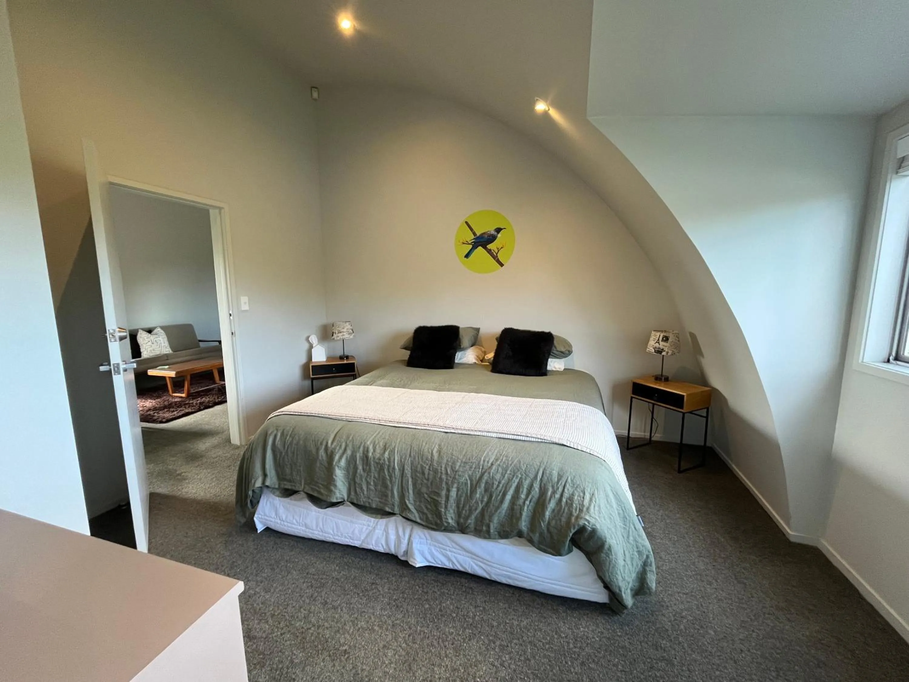 Bedroom, Bed in Lavender Hill