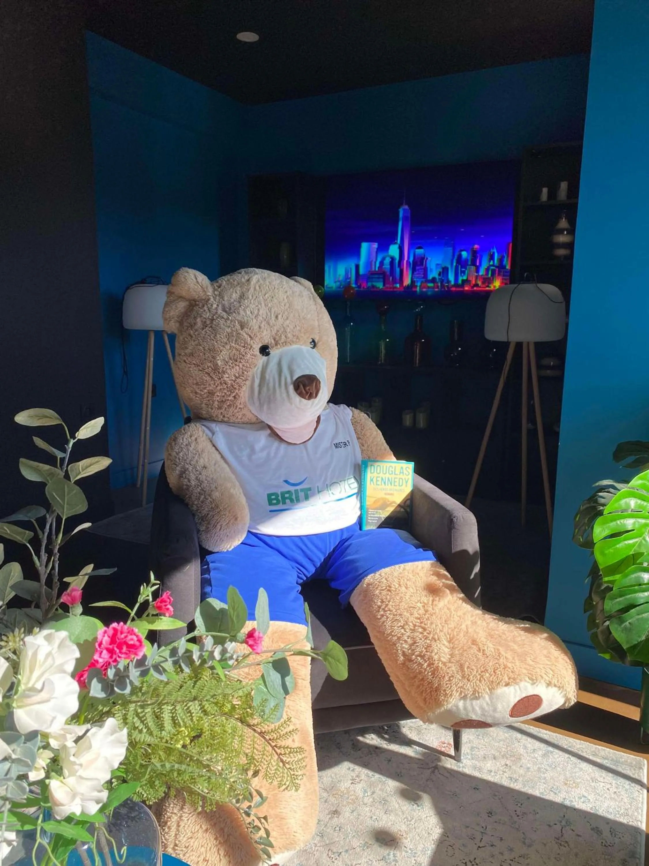 Lobby or reception in Brit Hotel Marseille Aéroport