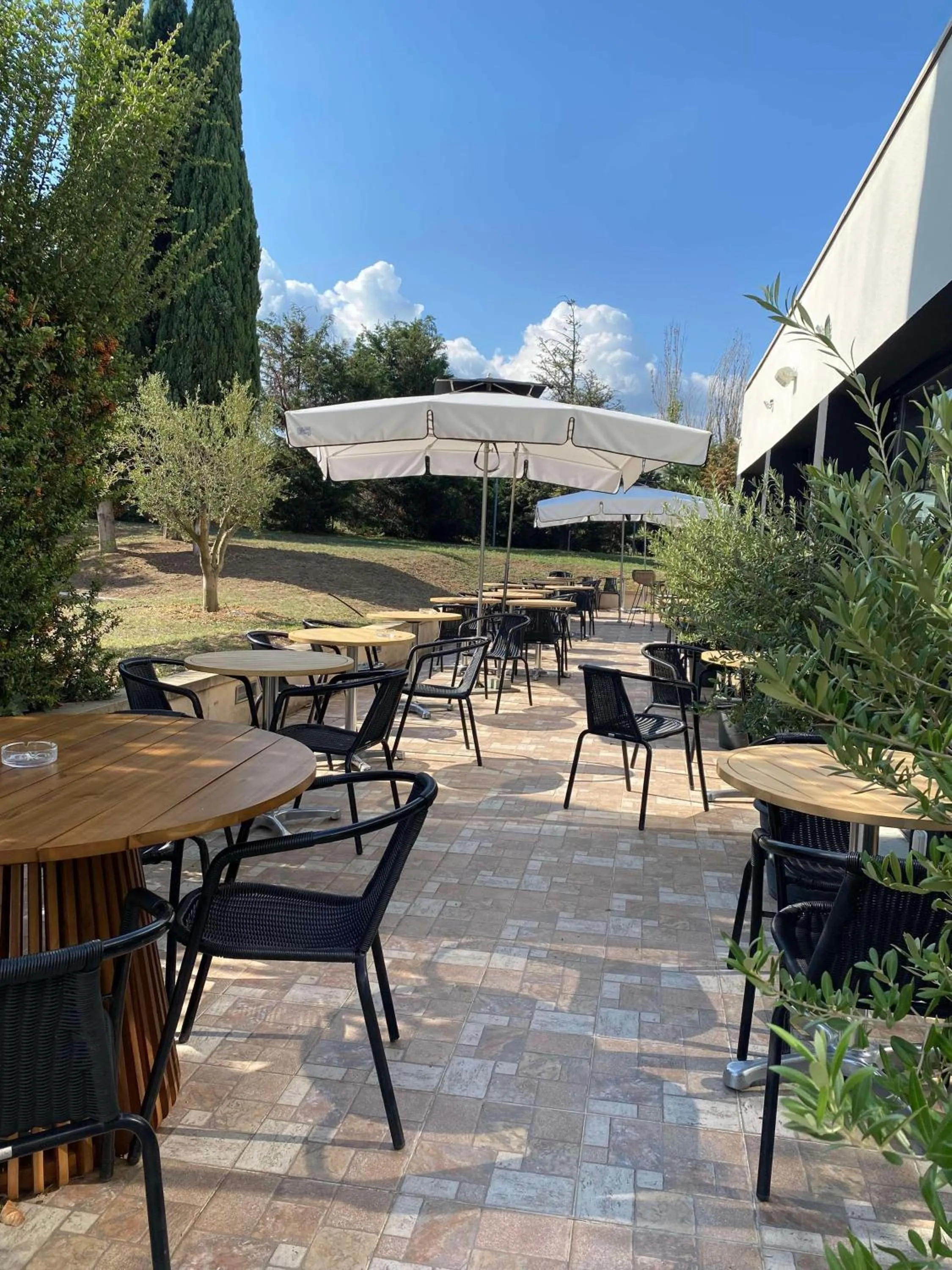 Property building in Brit Hotel Marseille Aéroport