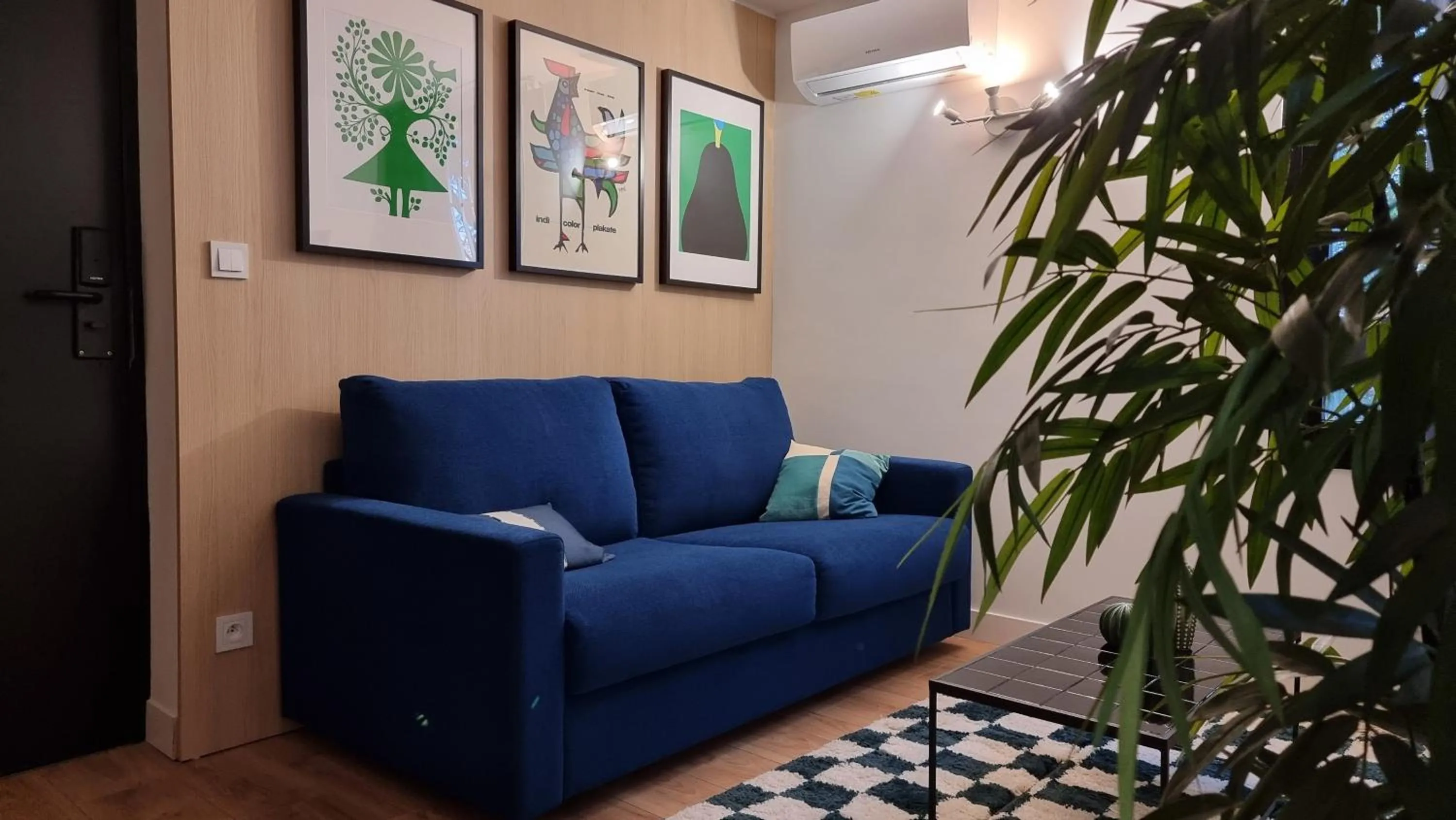 Living room in Brit Hotel Marseille Aéroport