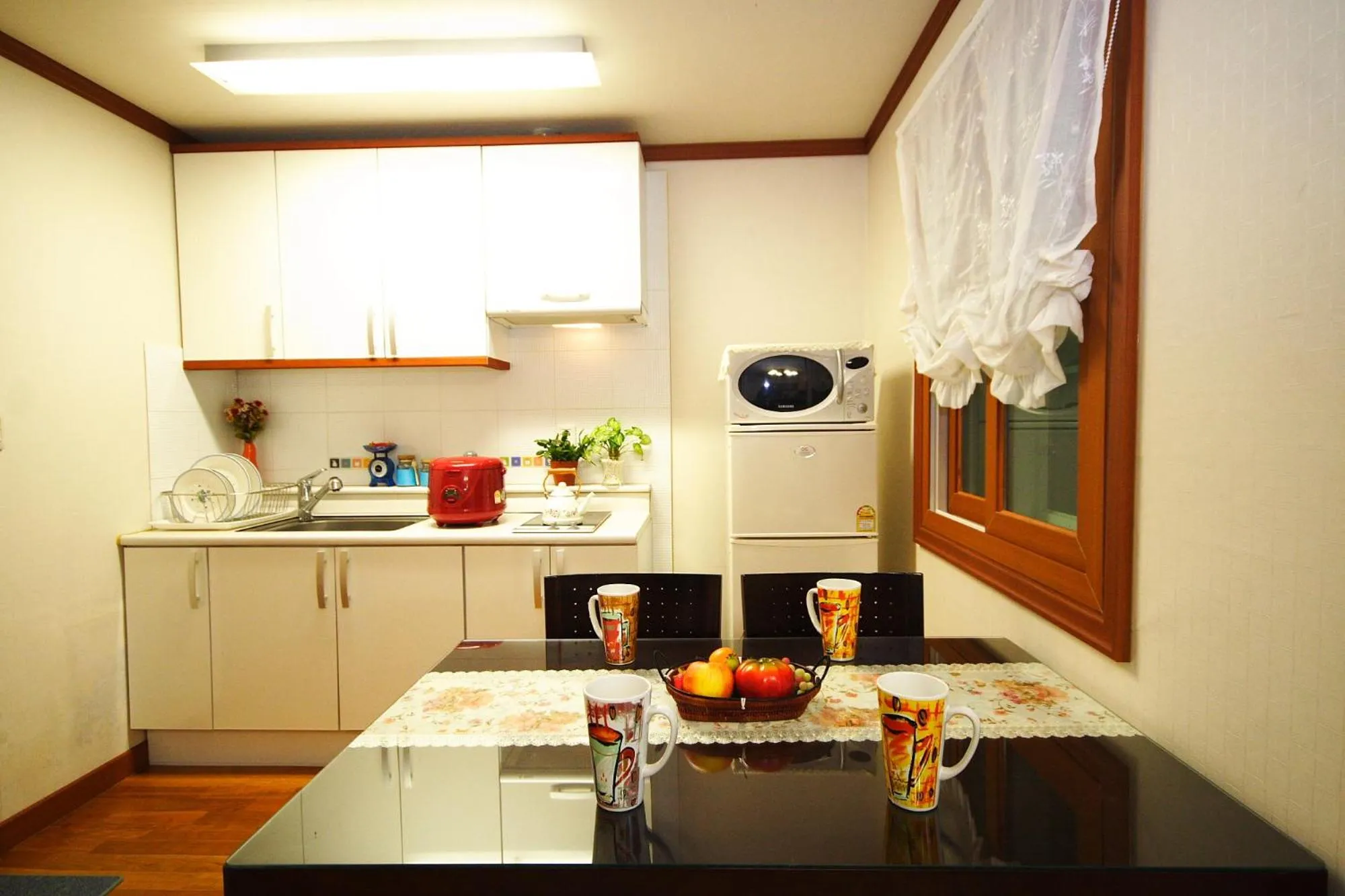 Kitchen or kitchenette in Starvill Pension