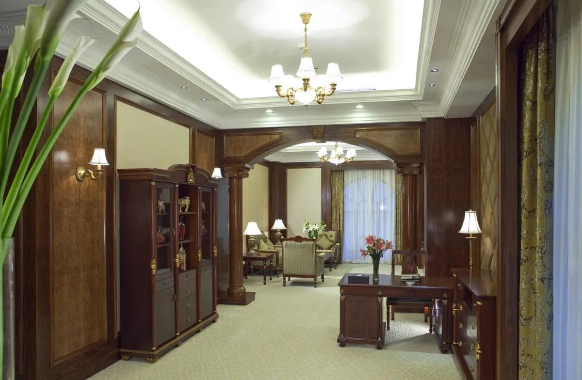 Gladden Hotel Jiangmen