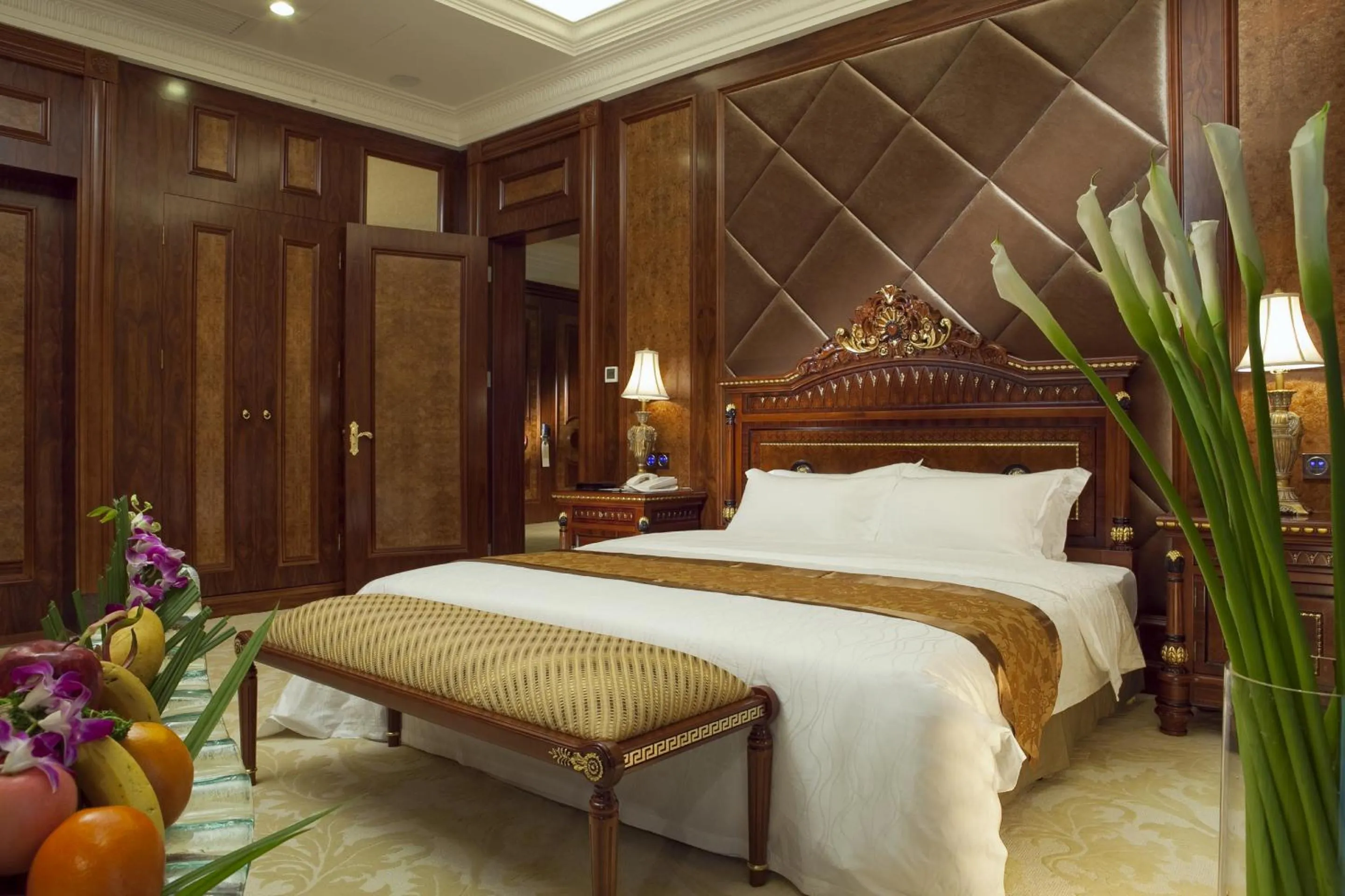 bunk bed, Bed in Gladden Hotel Jiangmen