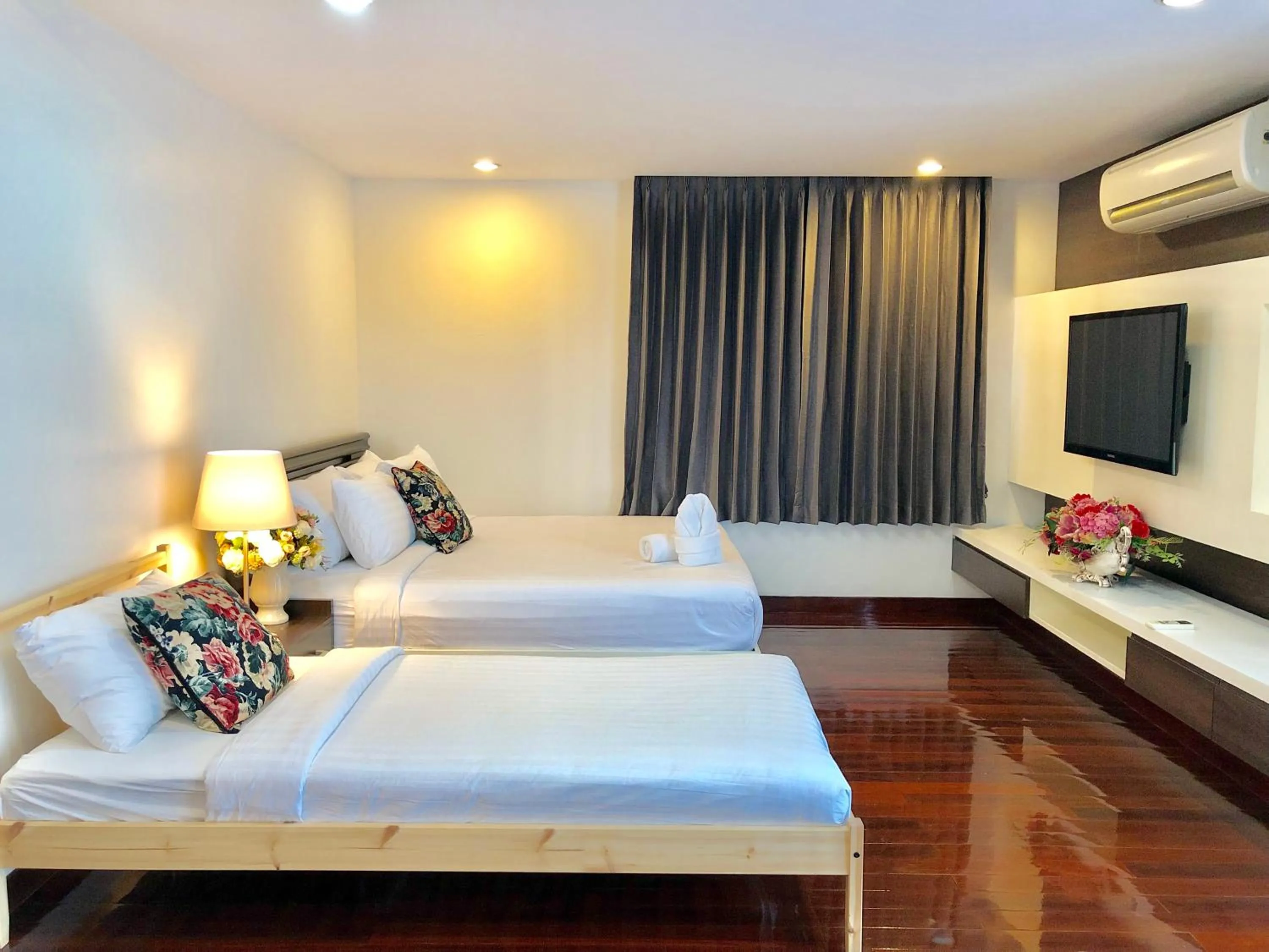 Bedroom, Bed in 14 Place Sukhumvit Suites