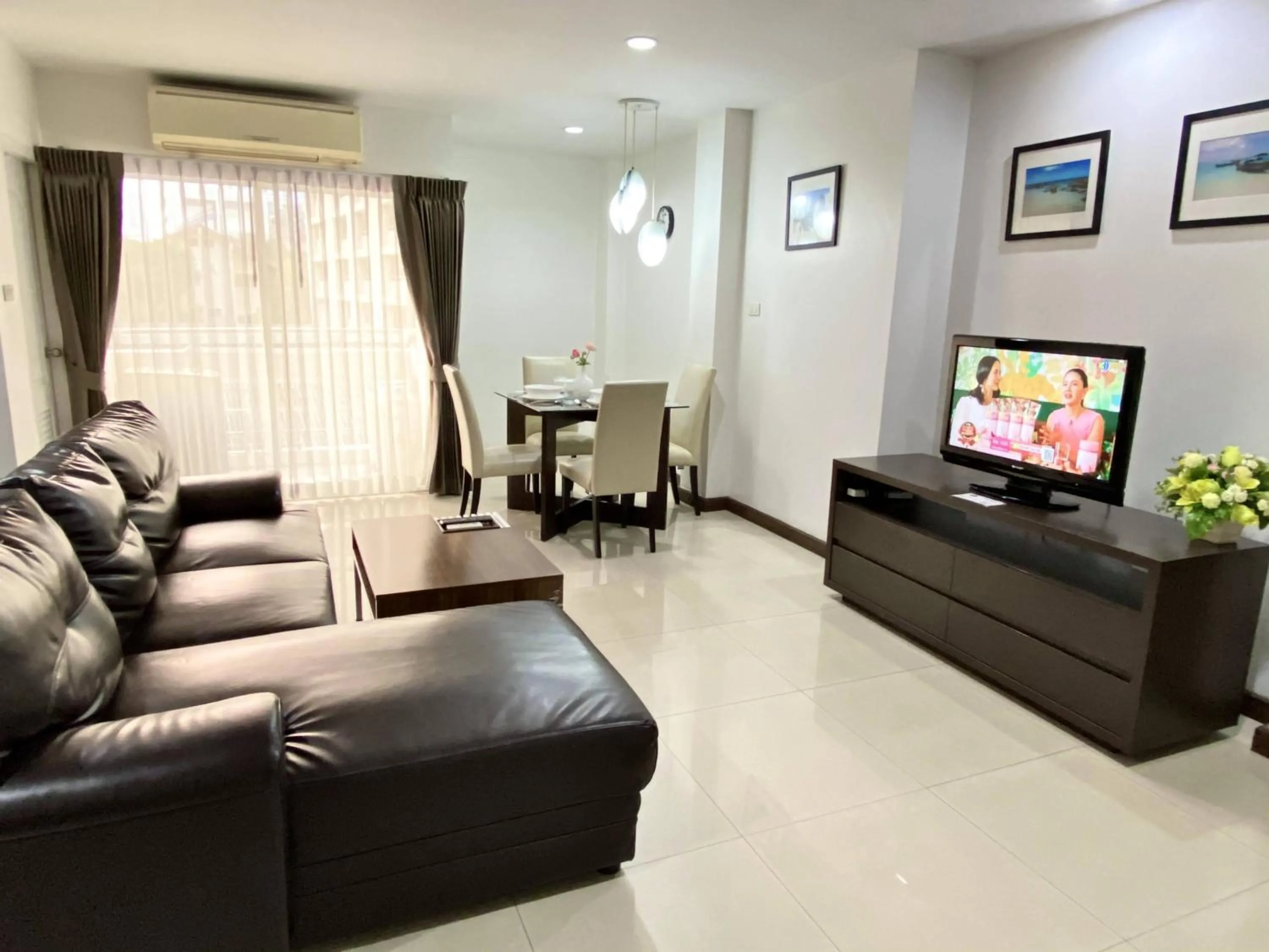 Living room in 14 Place Sukhumvit Suites