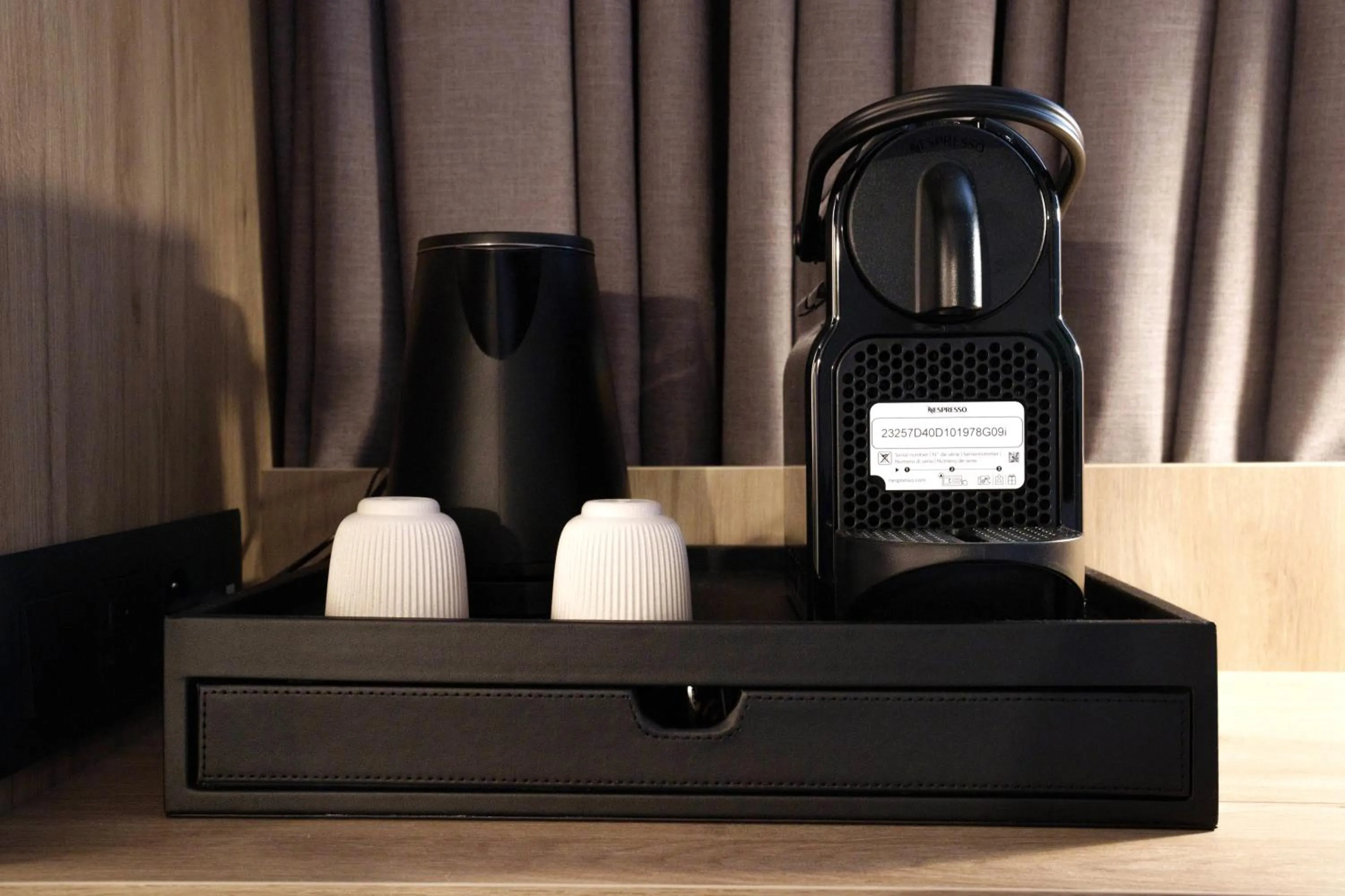 Coffee/tea facilities in Campanile Prime Paris 19 - La Villette