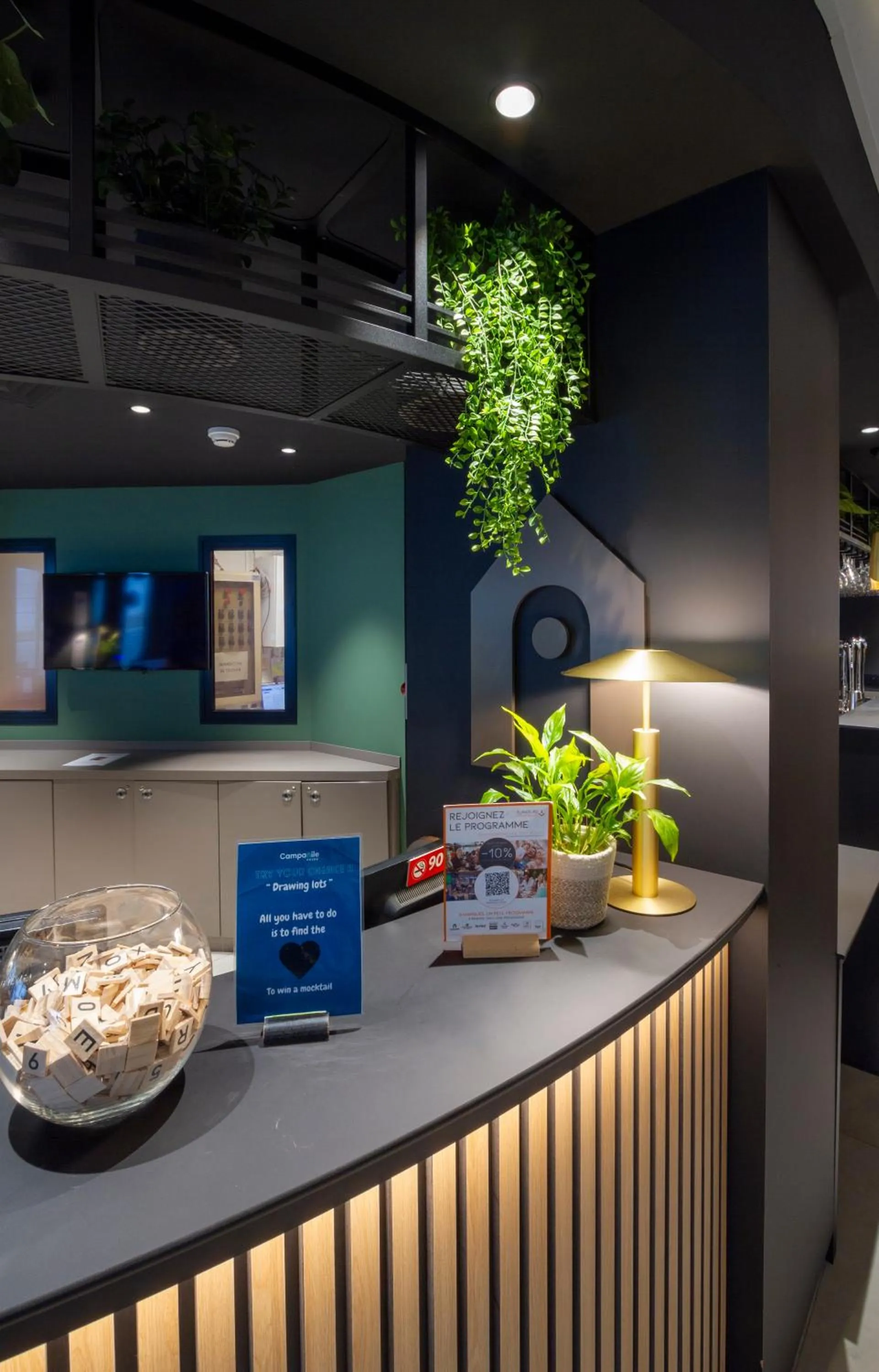 Lobby or reception in Campanile Prime Paris 19 - La Villette