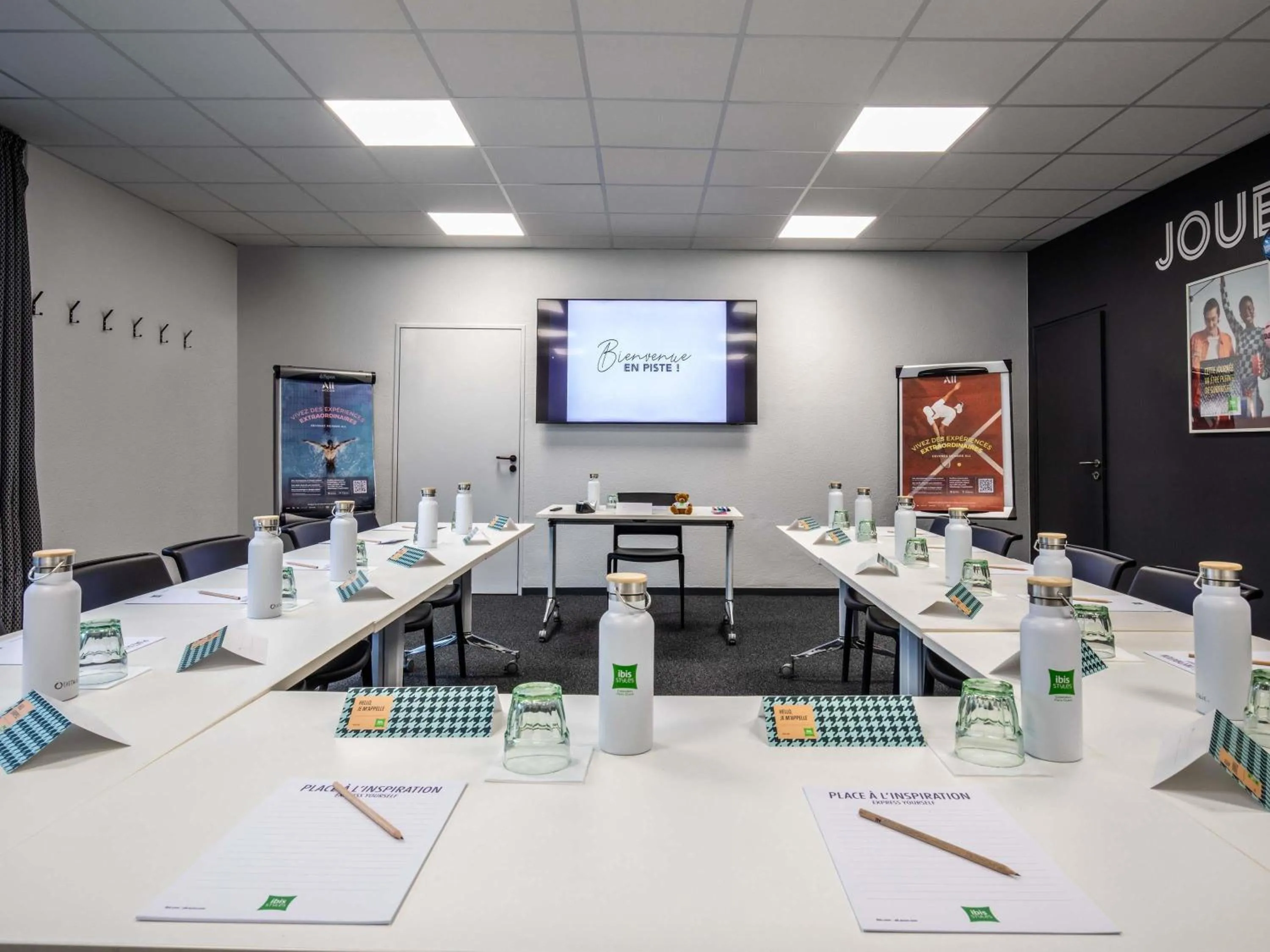 Meeting/conference room in ibis Styles Colombes Paris Ouest (Ouverture Octobre 2025)