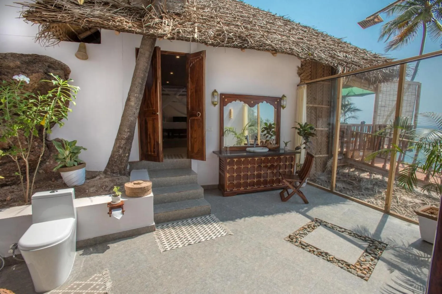 Shower in The Cape Goa