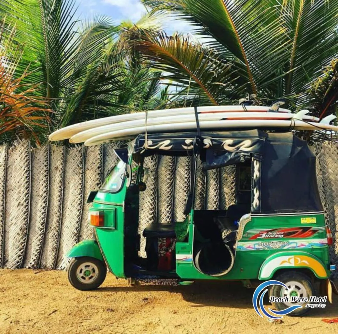 Day in Beach Wave Hotel