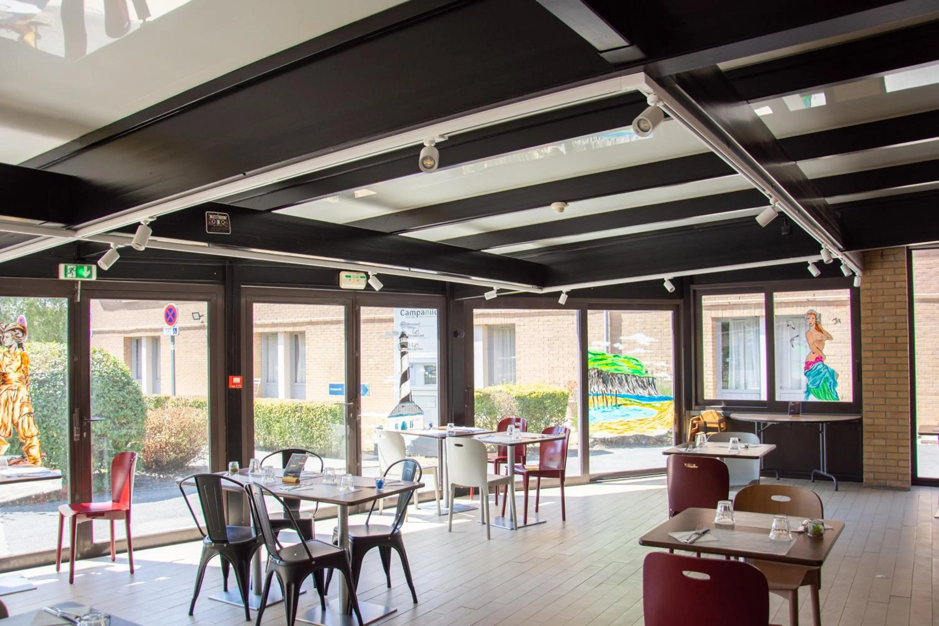 Restaurant/places to eat in Campanile Dunkerque Sud - Loon Plage