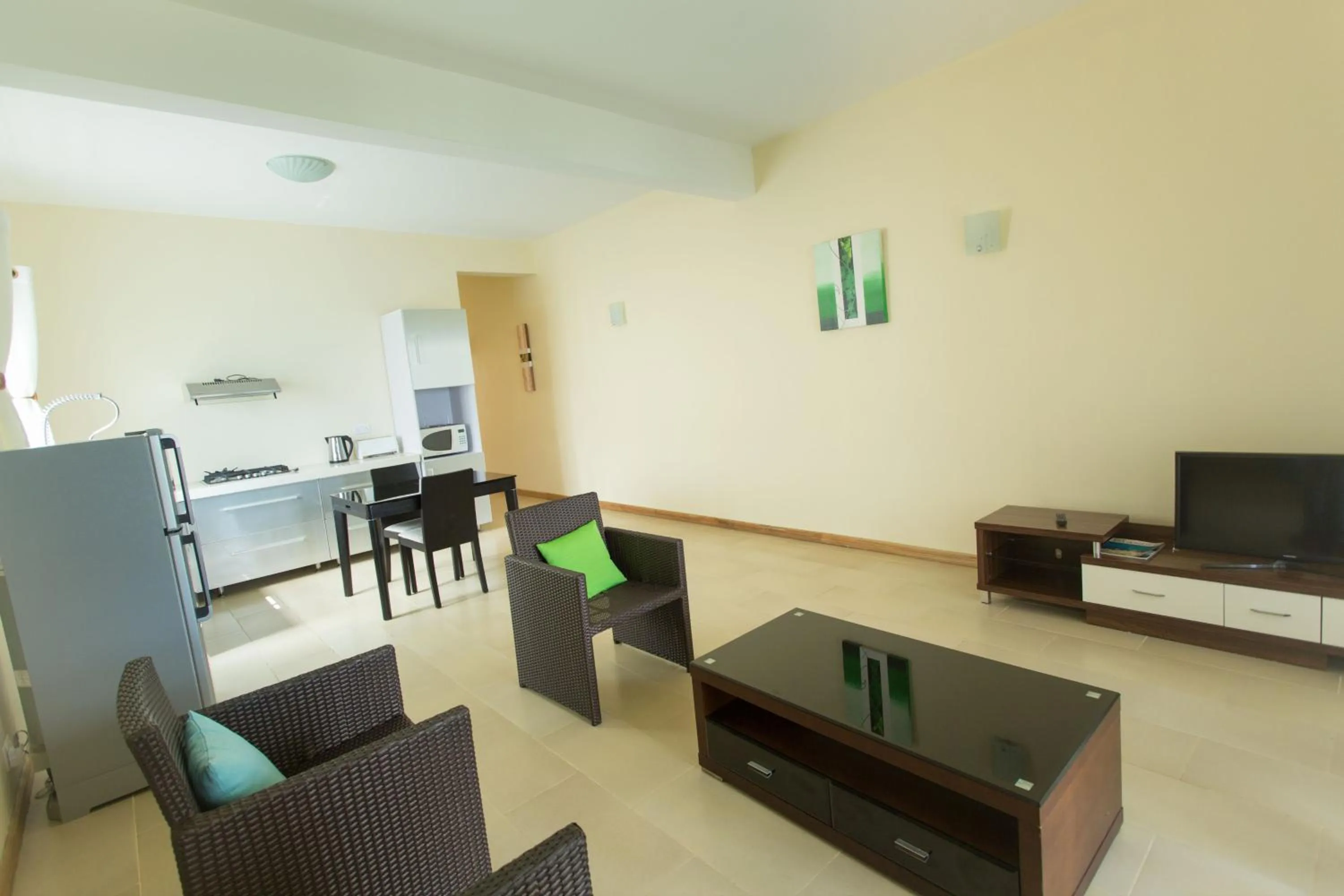 Kitchen or kitchenette in Garden Villas