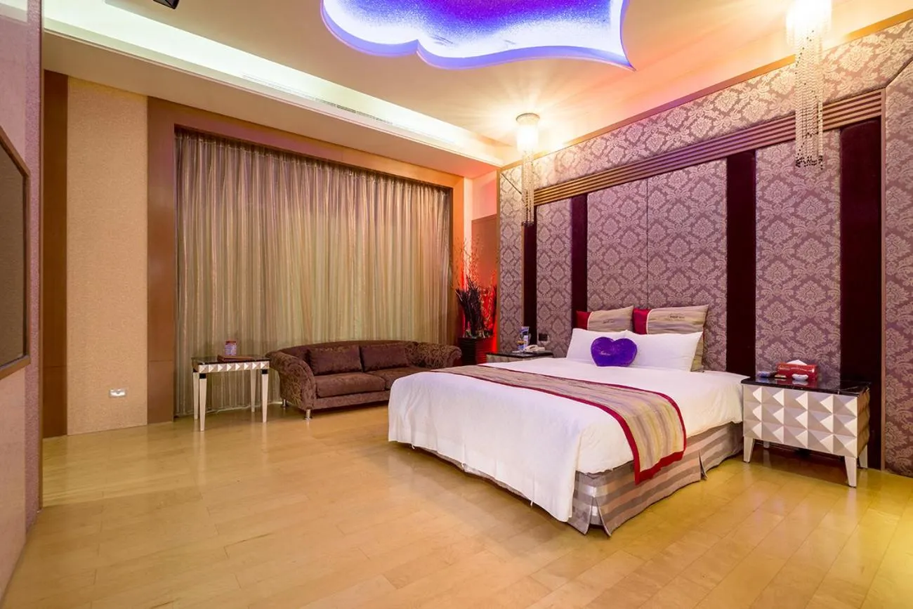 Bed in Norway Forest SPA Motel