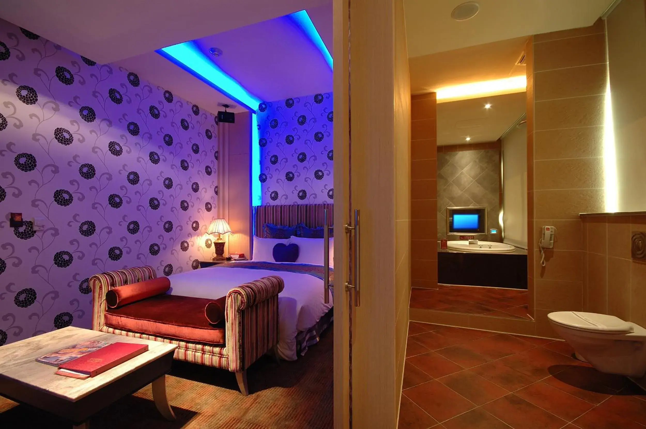 Boutique Business Suite (Check-in after 20:00) - No garage in Norway Forest SPA Motel Boutique Business Suite (Check-in after 20:00) - No garage in Norway Forest SPA Motel