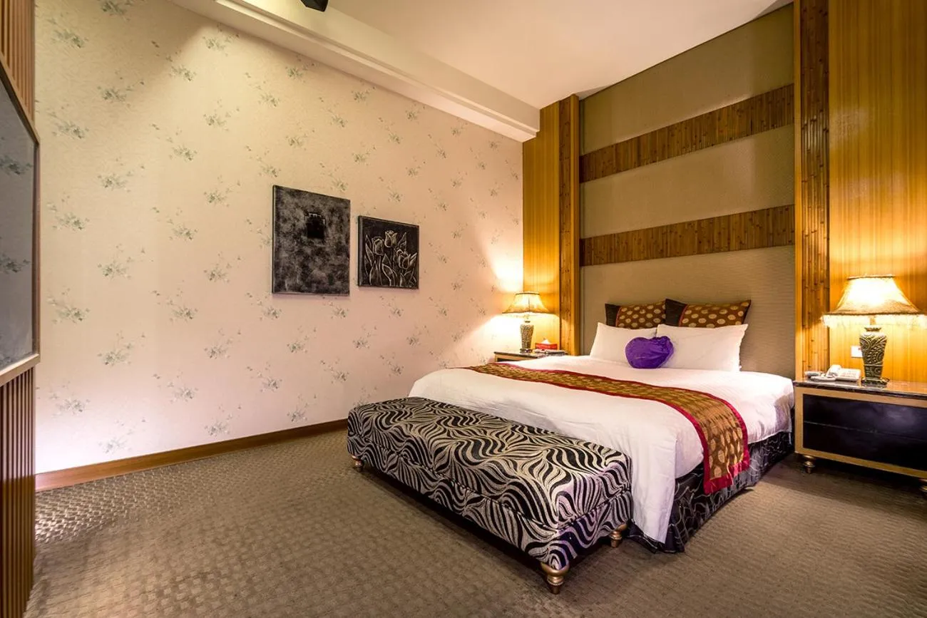 Bed in Norway Forest SPA Motel