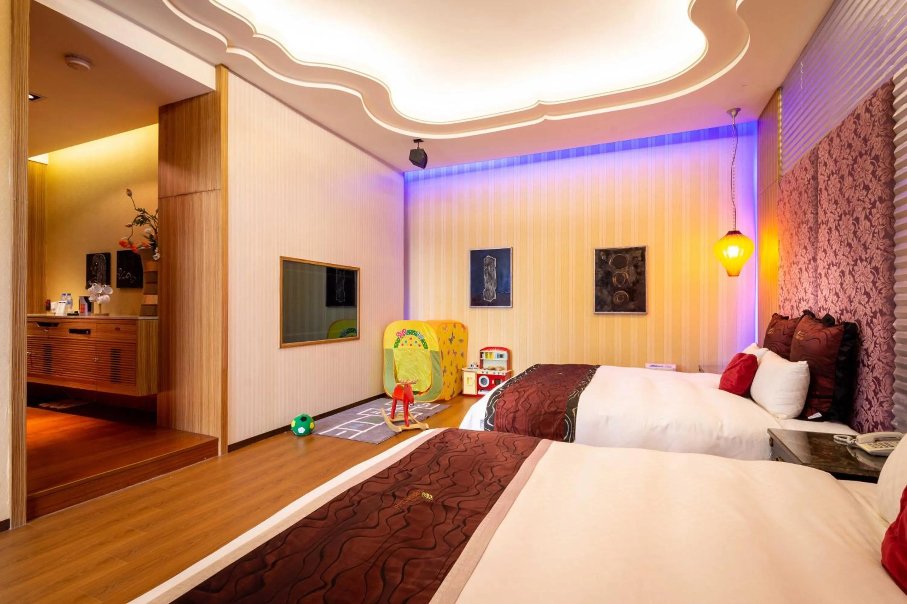 Bed in Norway Forest SPA Motel