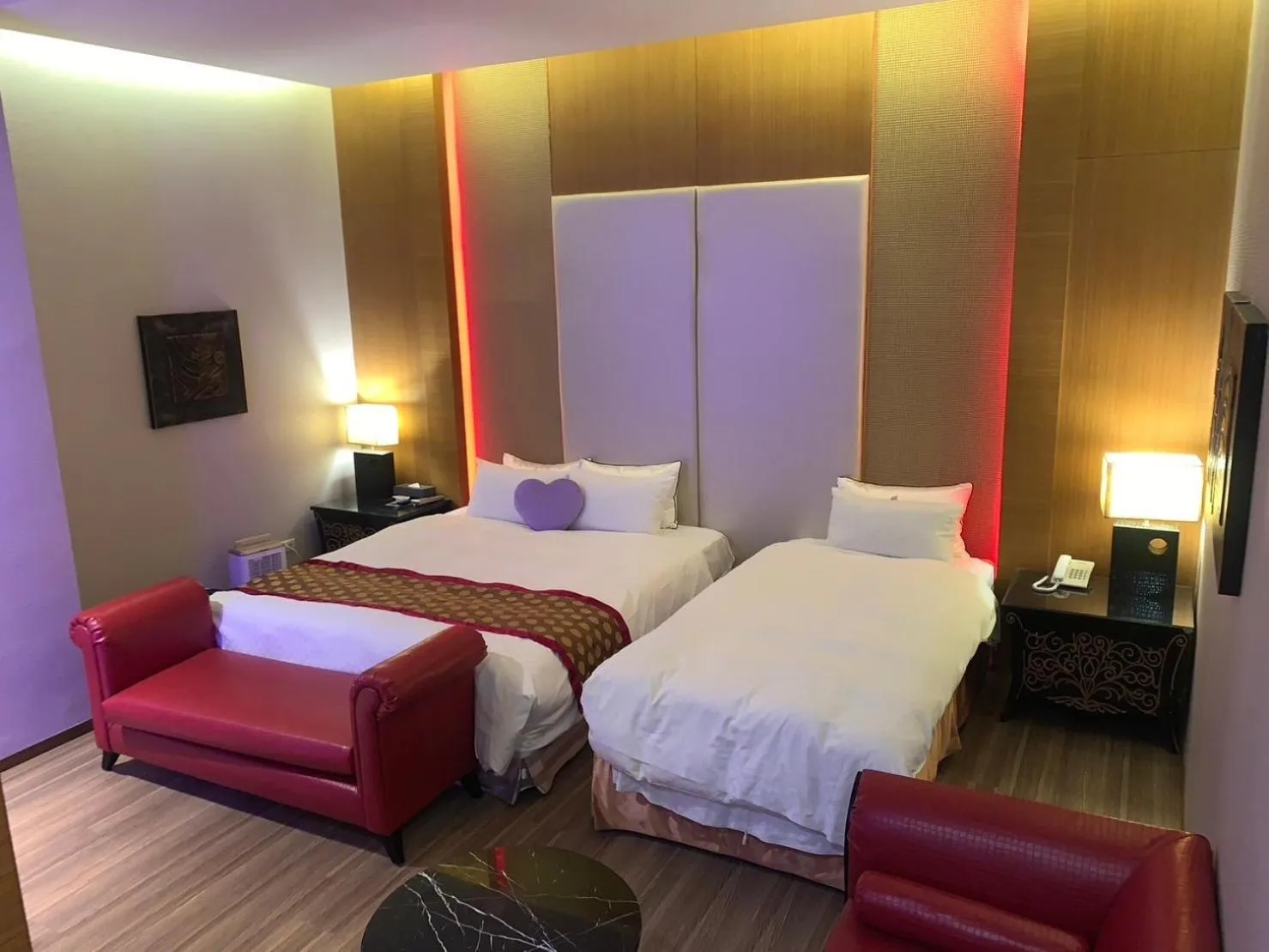 Bed in Norway Forest SPA Motel