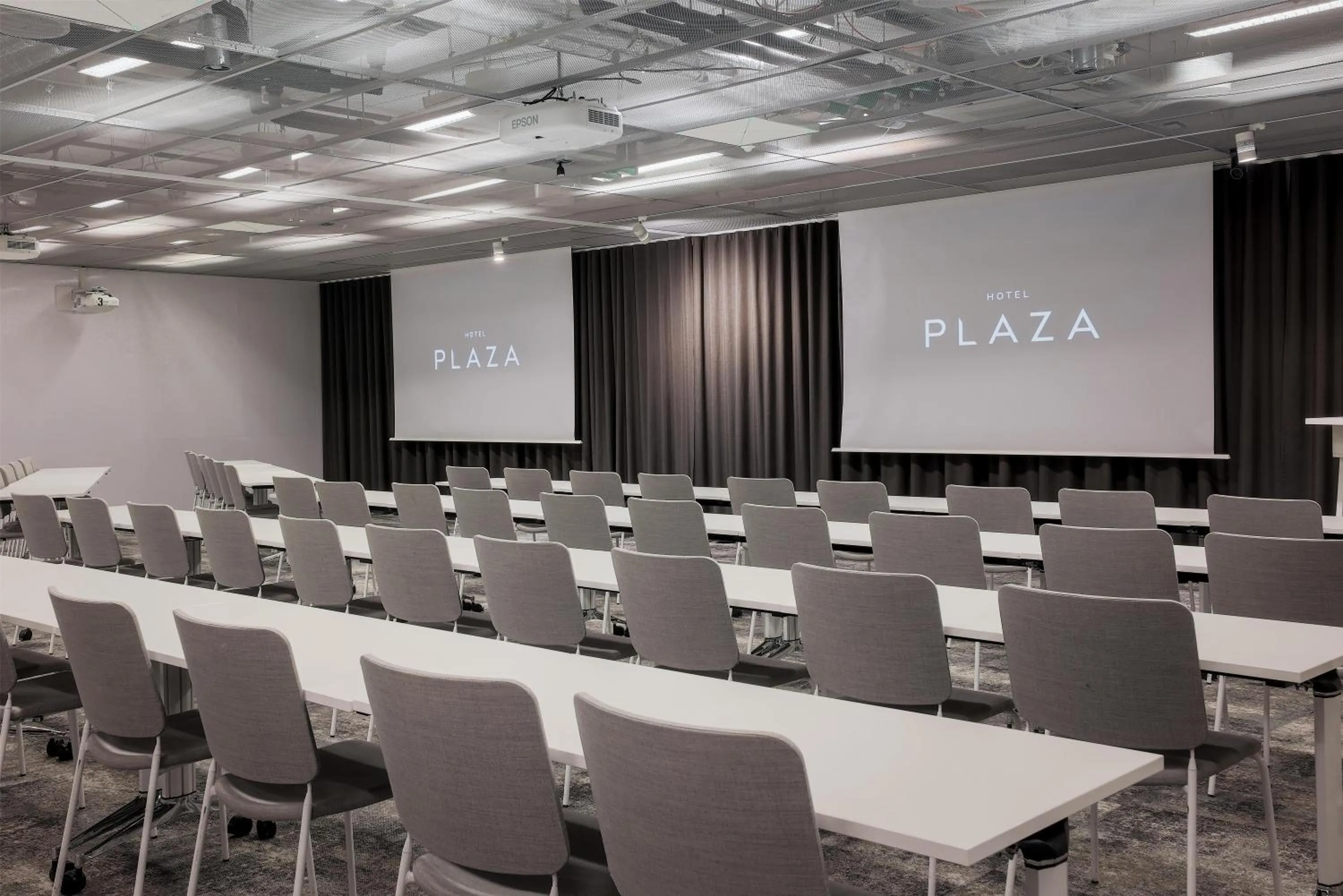 Meeting/conference room in Best Western Plus Hotel Plaza