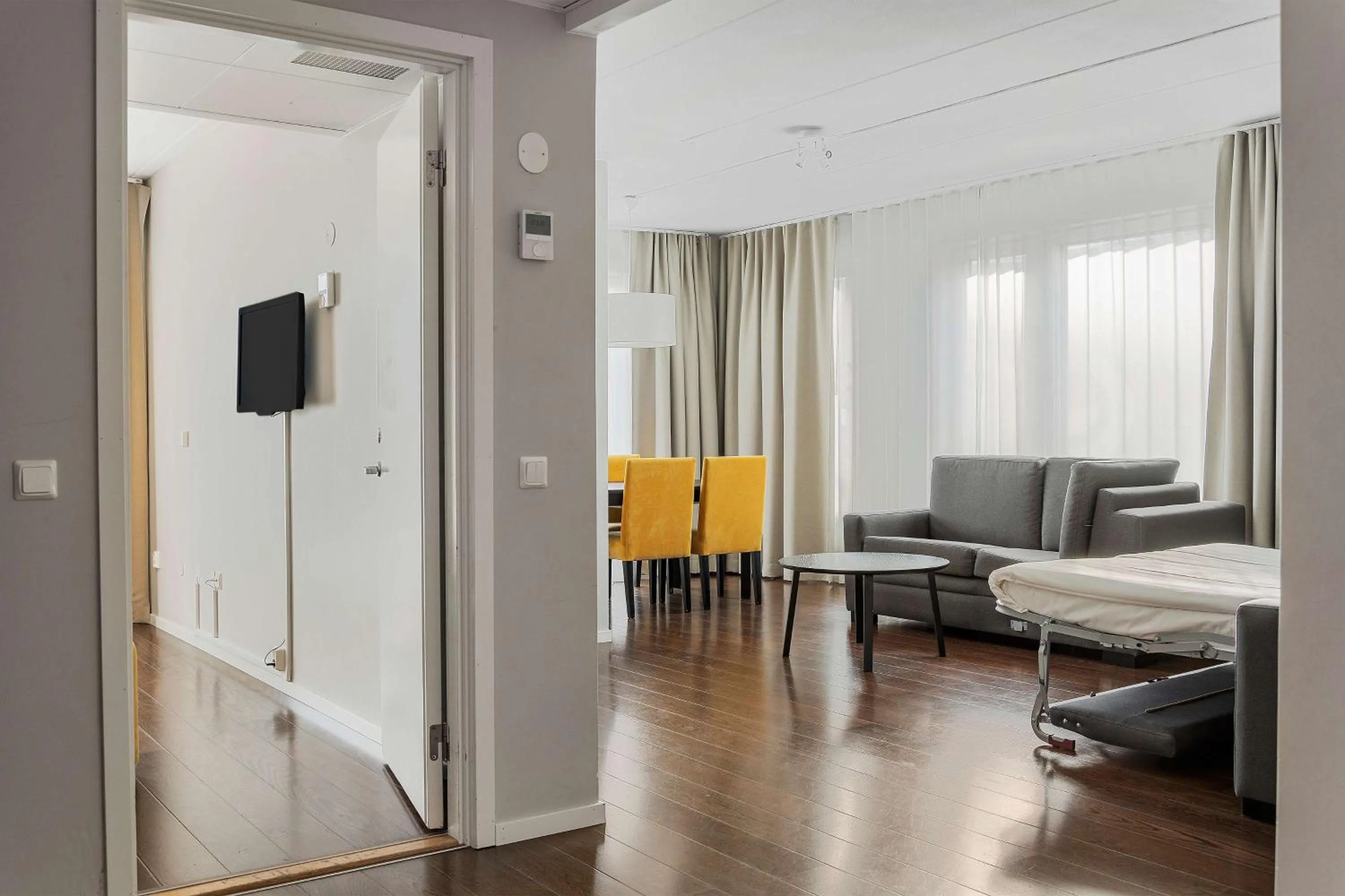 Photo of the whole room, Bed in Best Western Plus Hotel Plaza