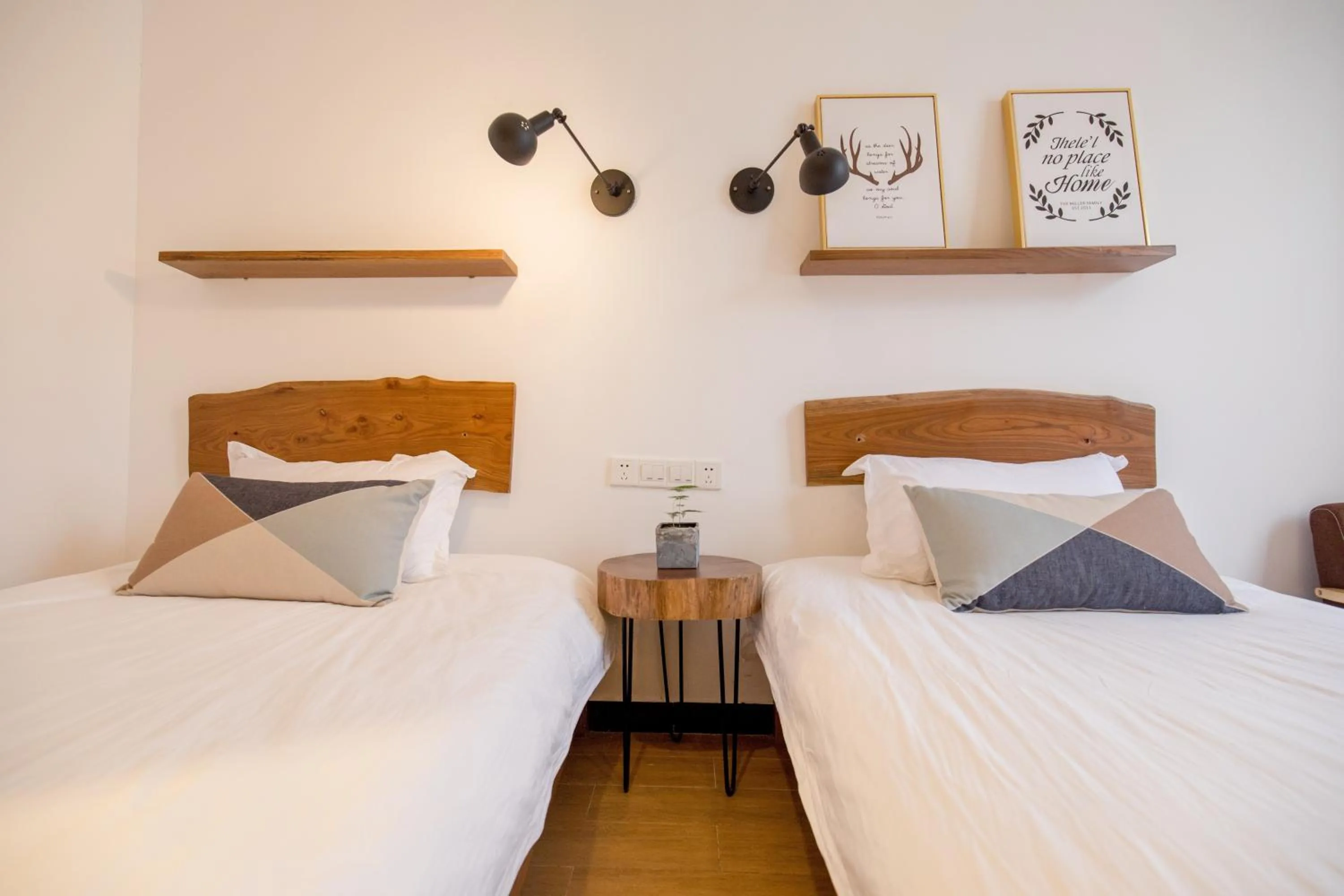 Zhangjiajie Zhijue Art Hotel