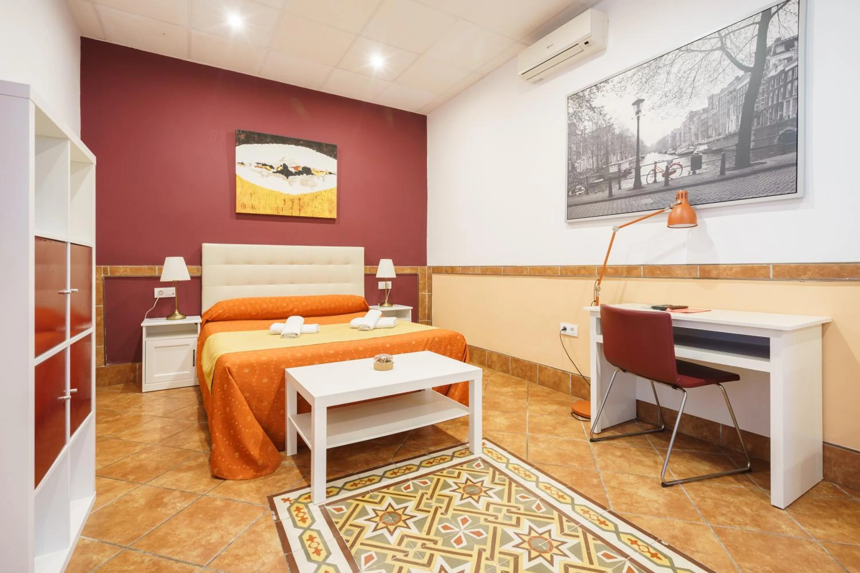 Bedroom, Bed in Hotel Carlos V Jerez by Vivere Stays