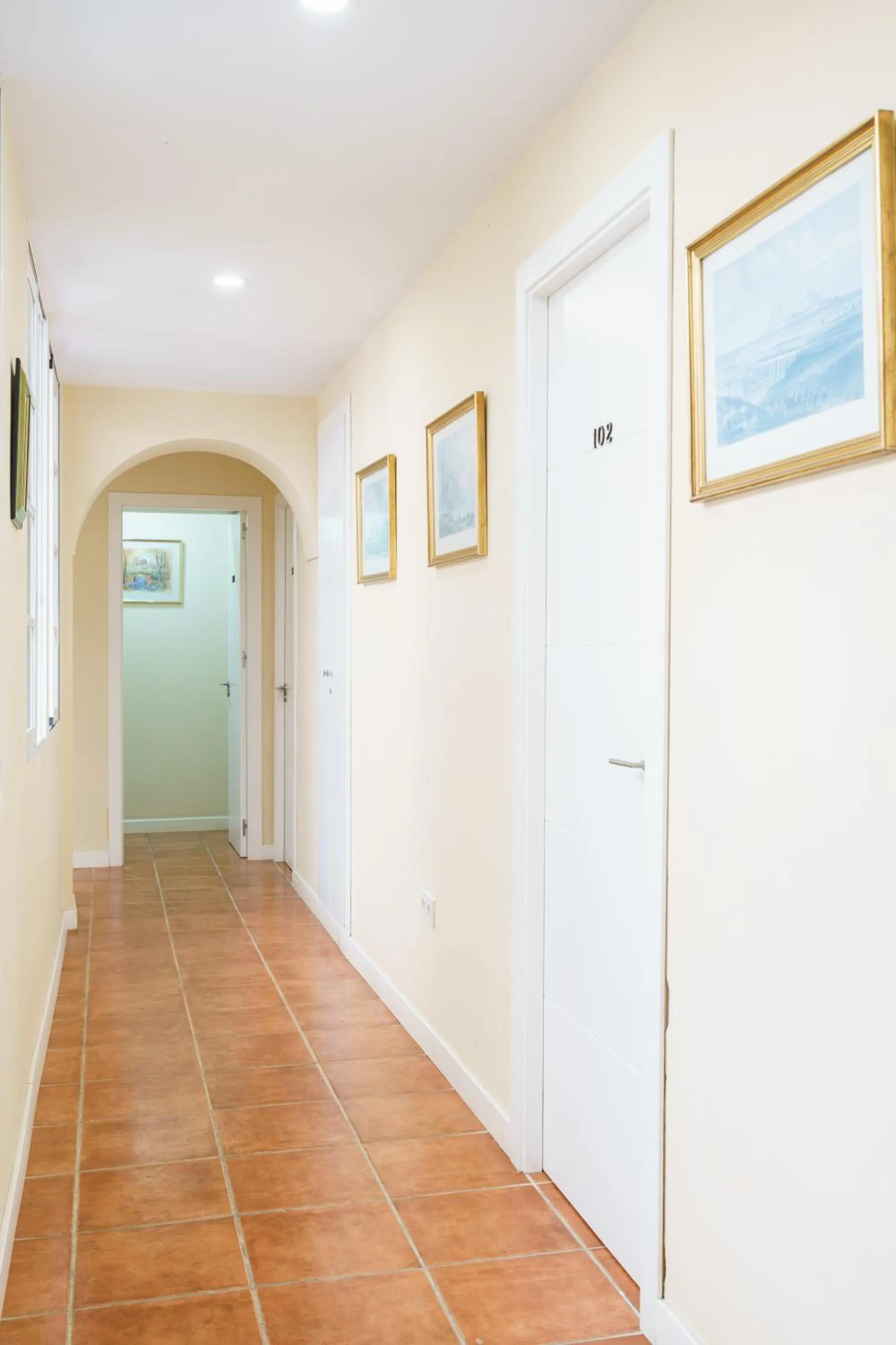 Area and facilities in Hotel Carlos V Jerez by Vivere Stays