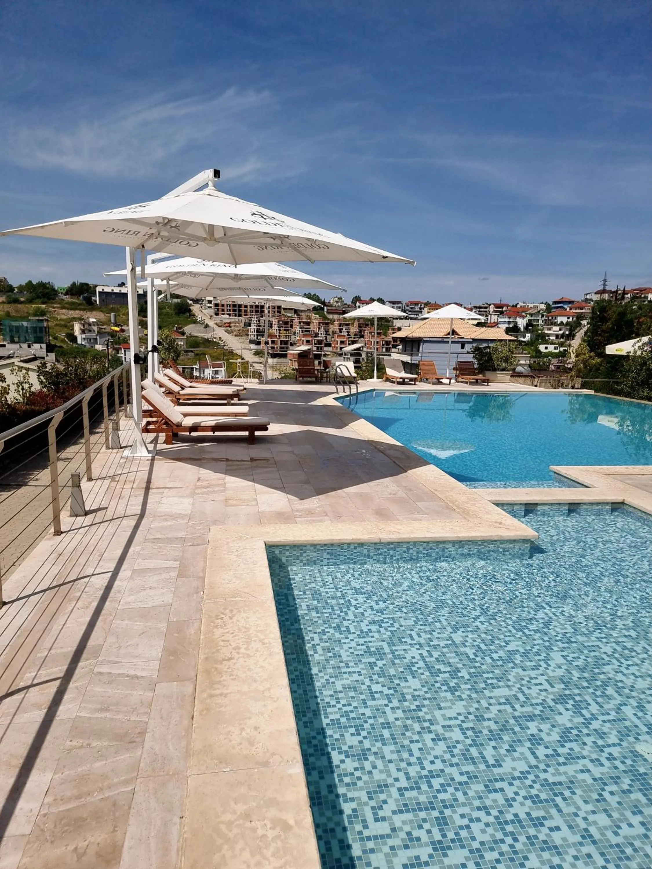 Golden Ring Resort