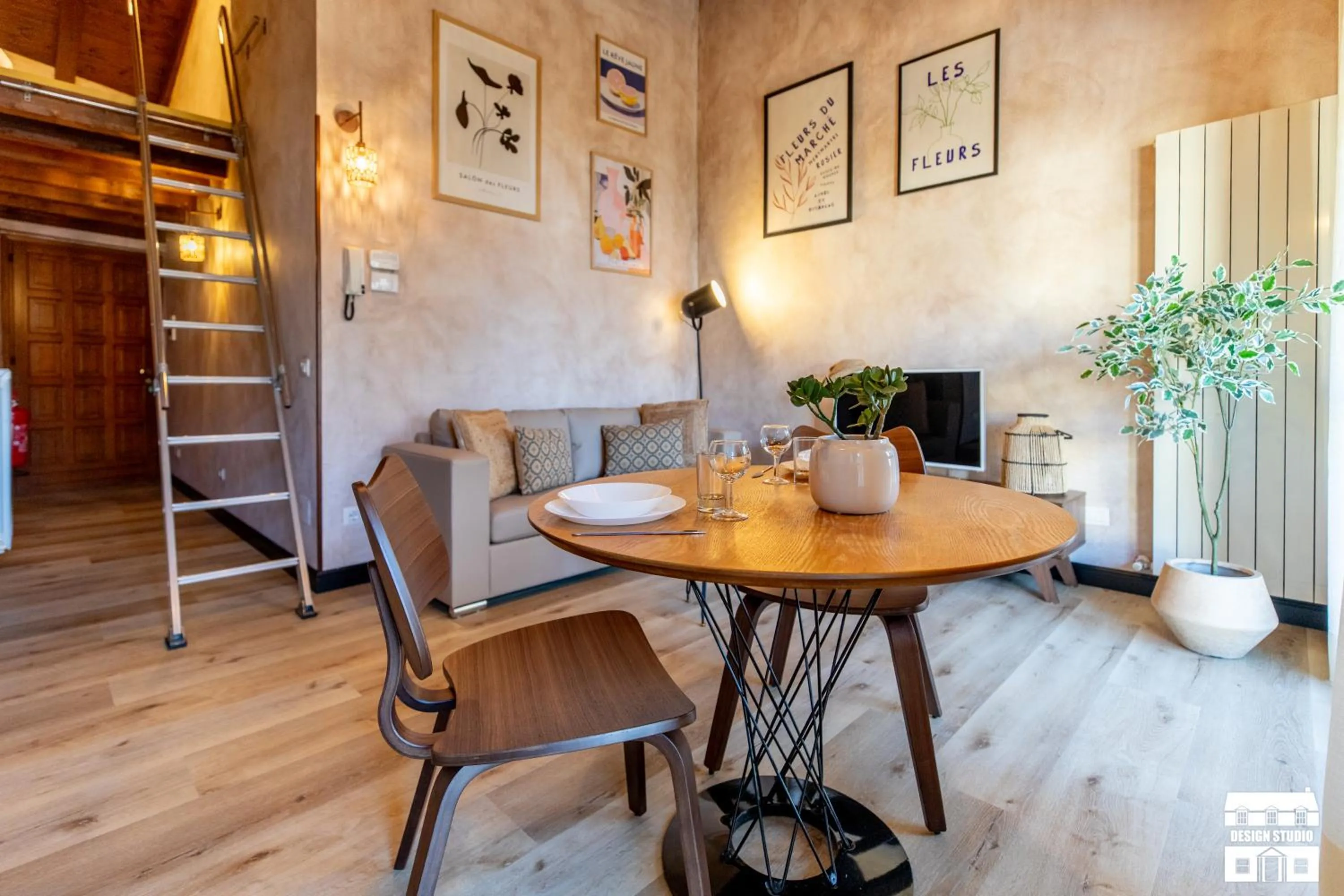 Living room in THE LOFT by Design Studio