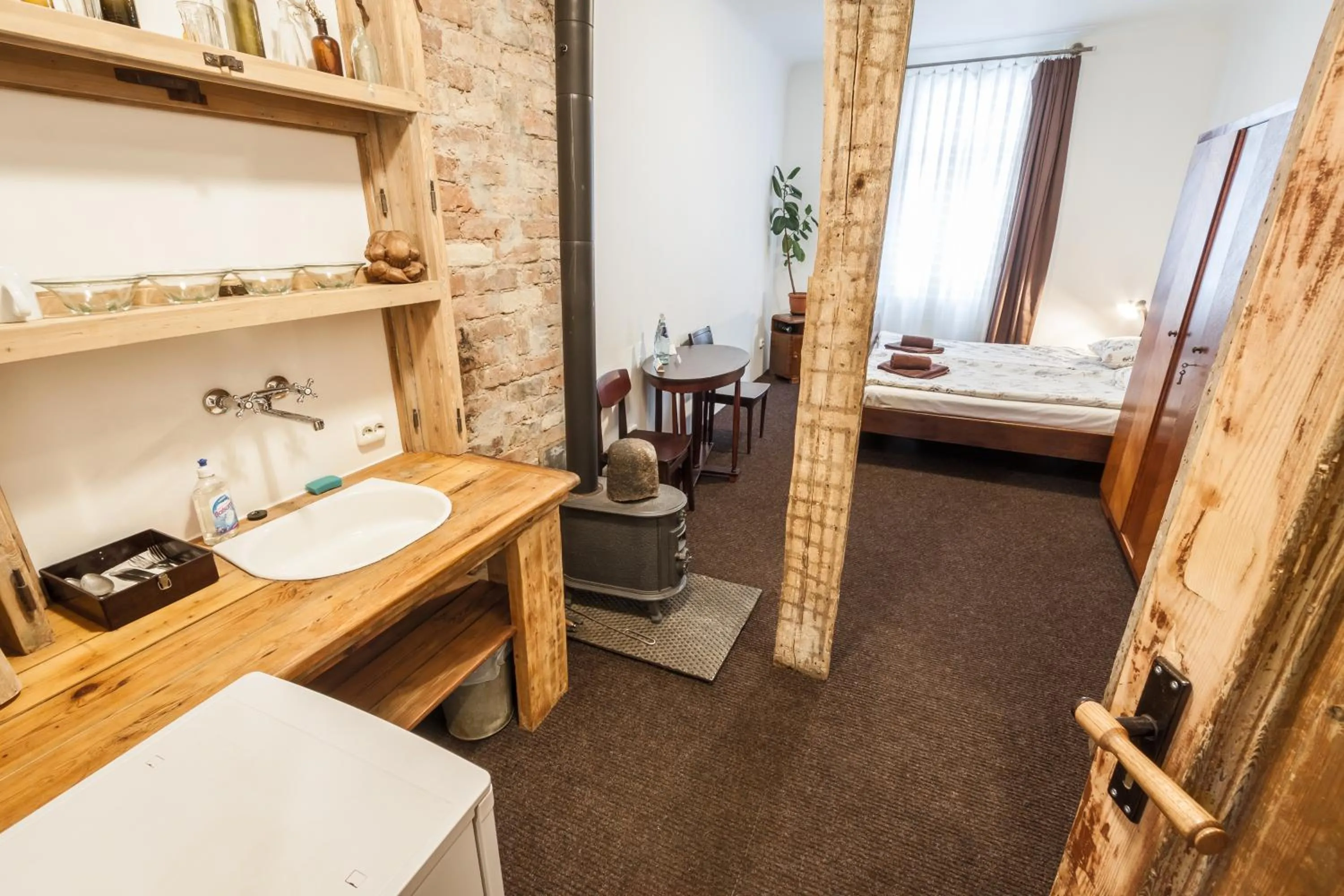 Kitchen or kitchenette, Bed in Riga Academic Guest House