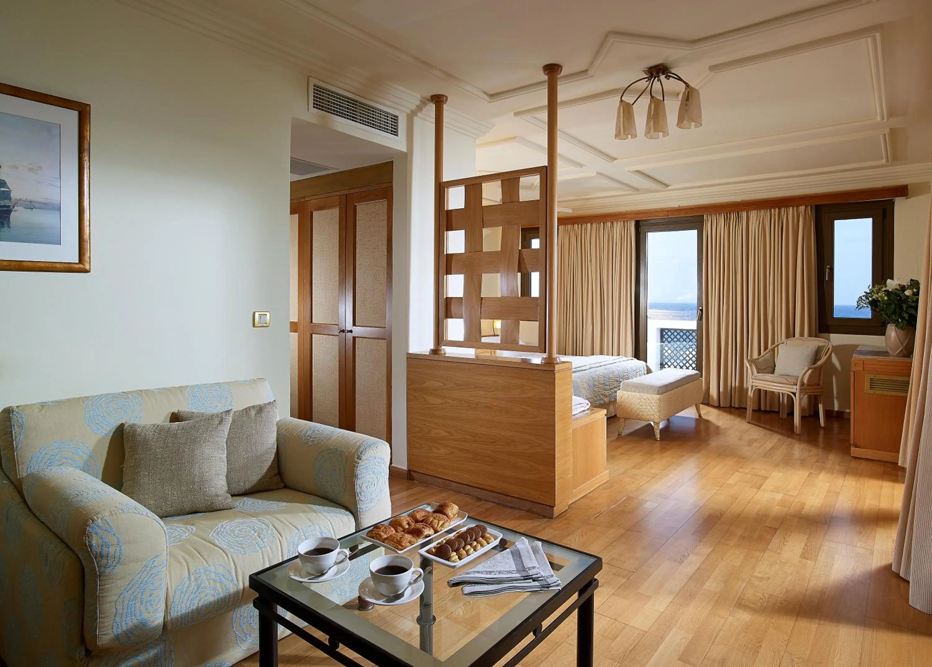 Coffee/tea facilities in Knossos Royal Villas