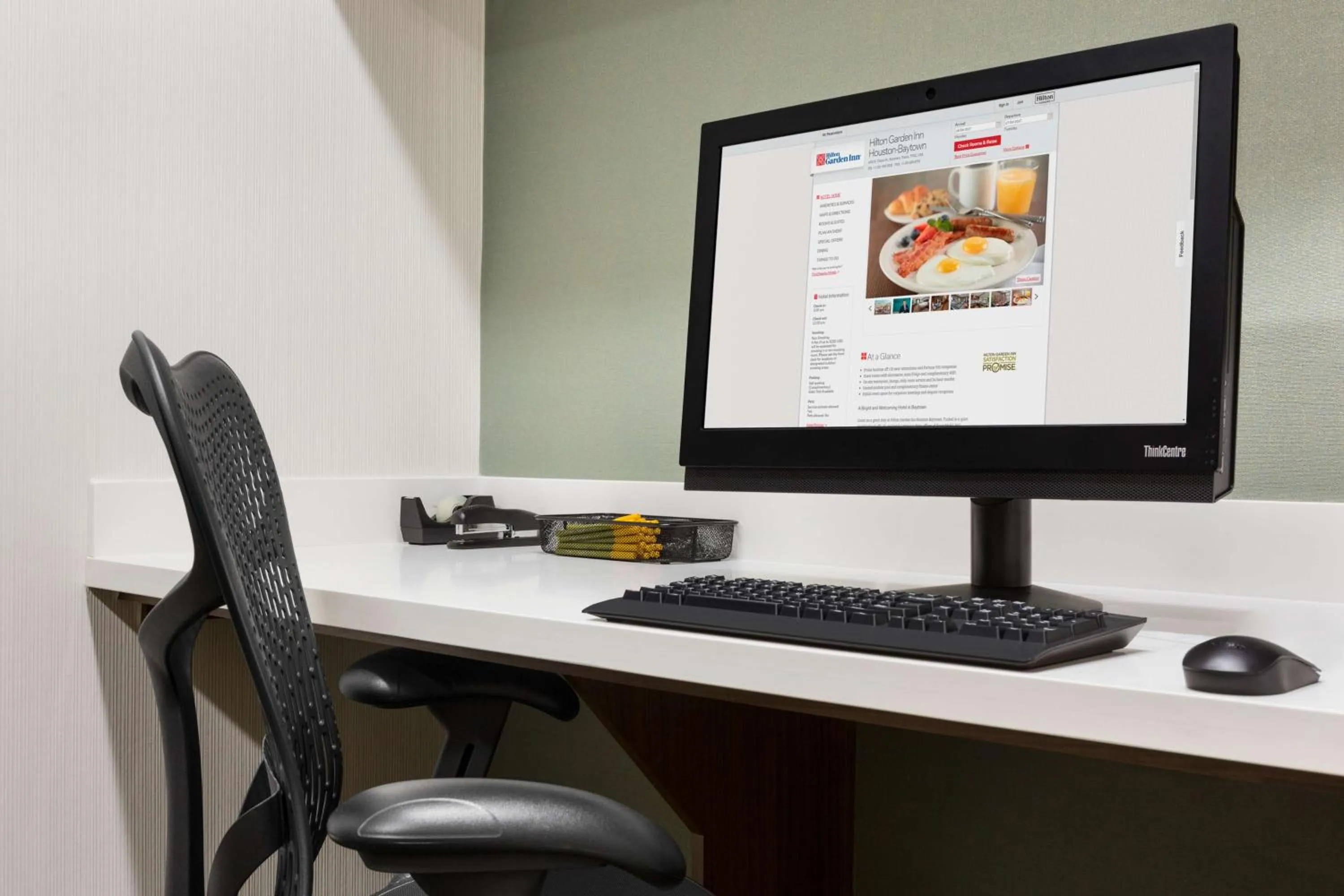 Business facilities in Hilton Garden Inn Houston-Baytown