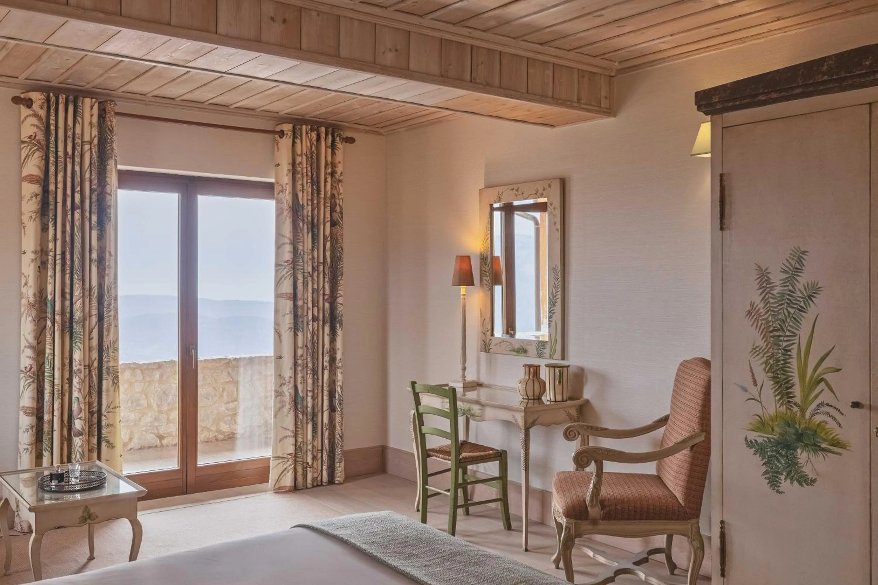 Seating area, Bed in Santa Marina Arachova Resort & Spa