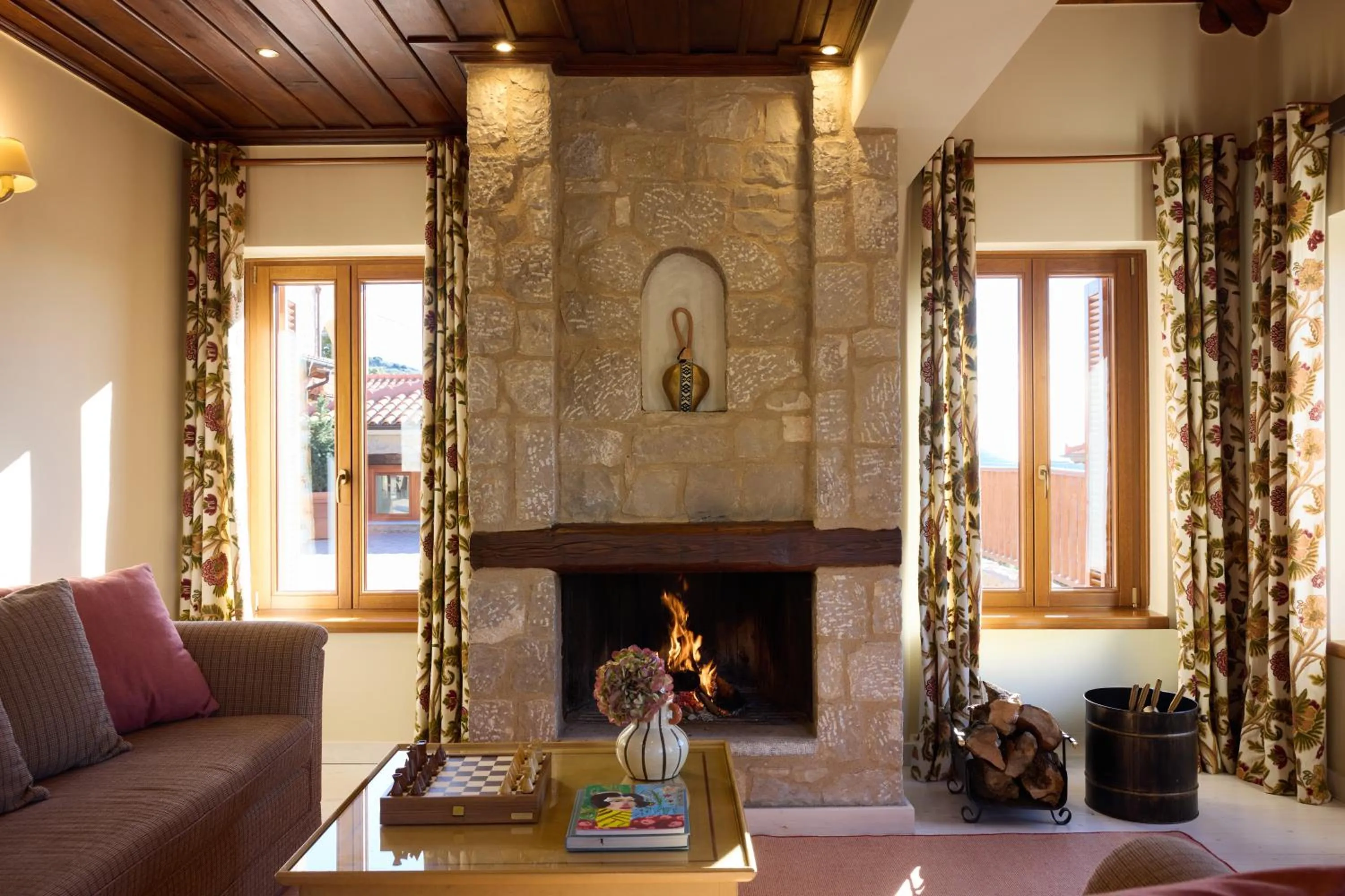 Living room in Santa Marina Arachova Resort & Spa