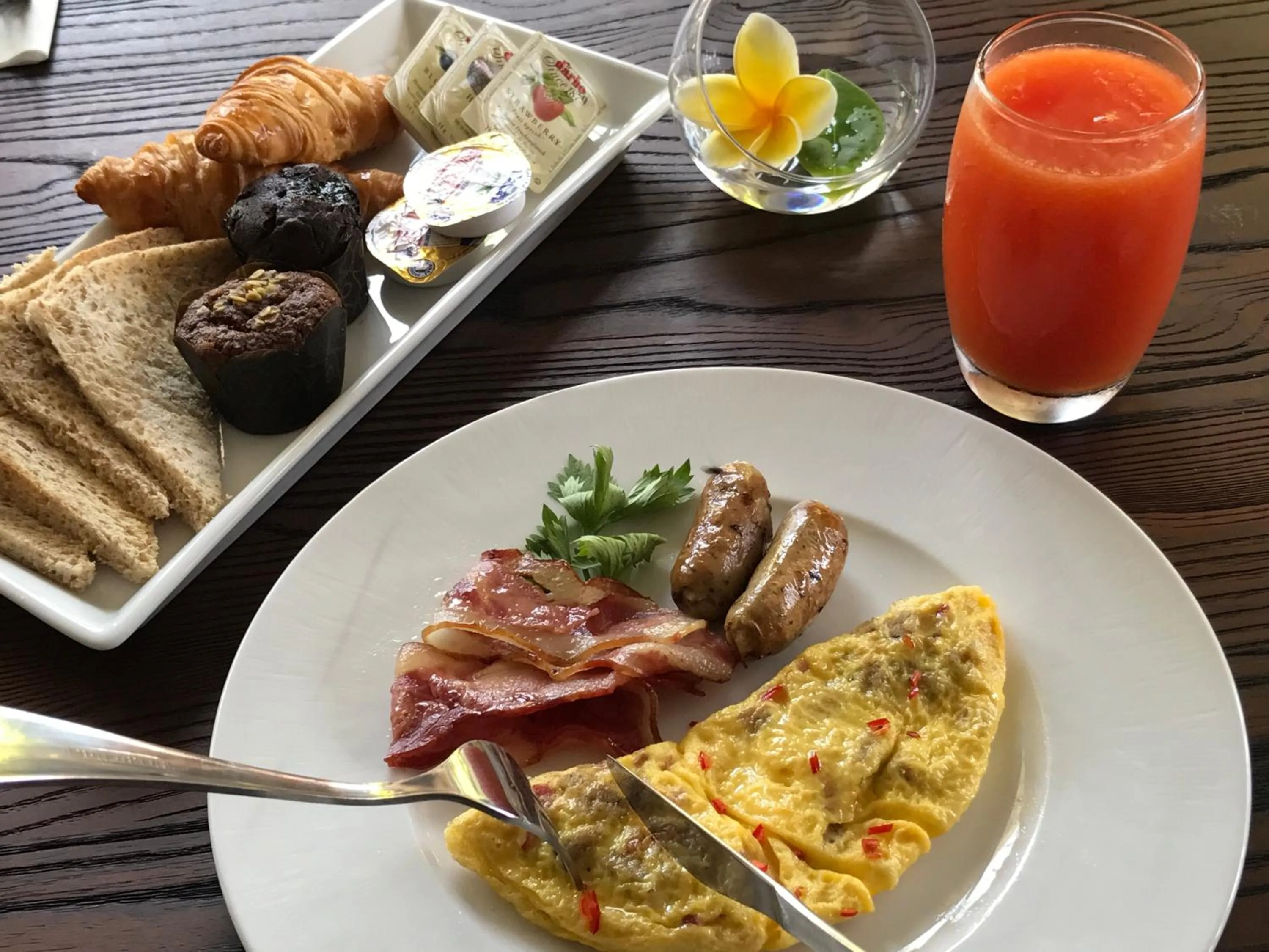 Restaurant/places to eat in Anshel Hotel Seminyak