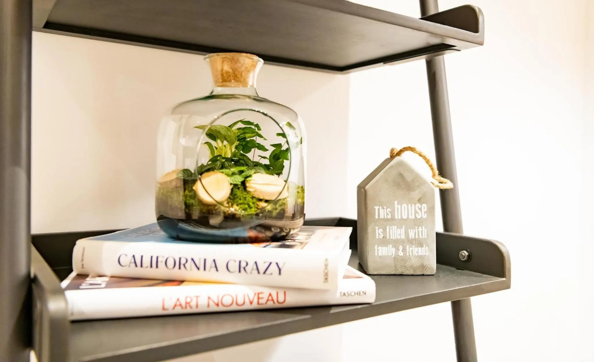 Decorative detail in Campanile Paris Ouest - Pont de Suresnes