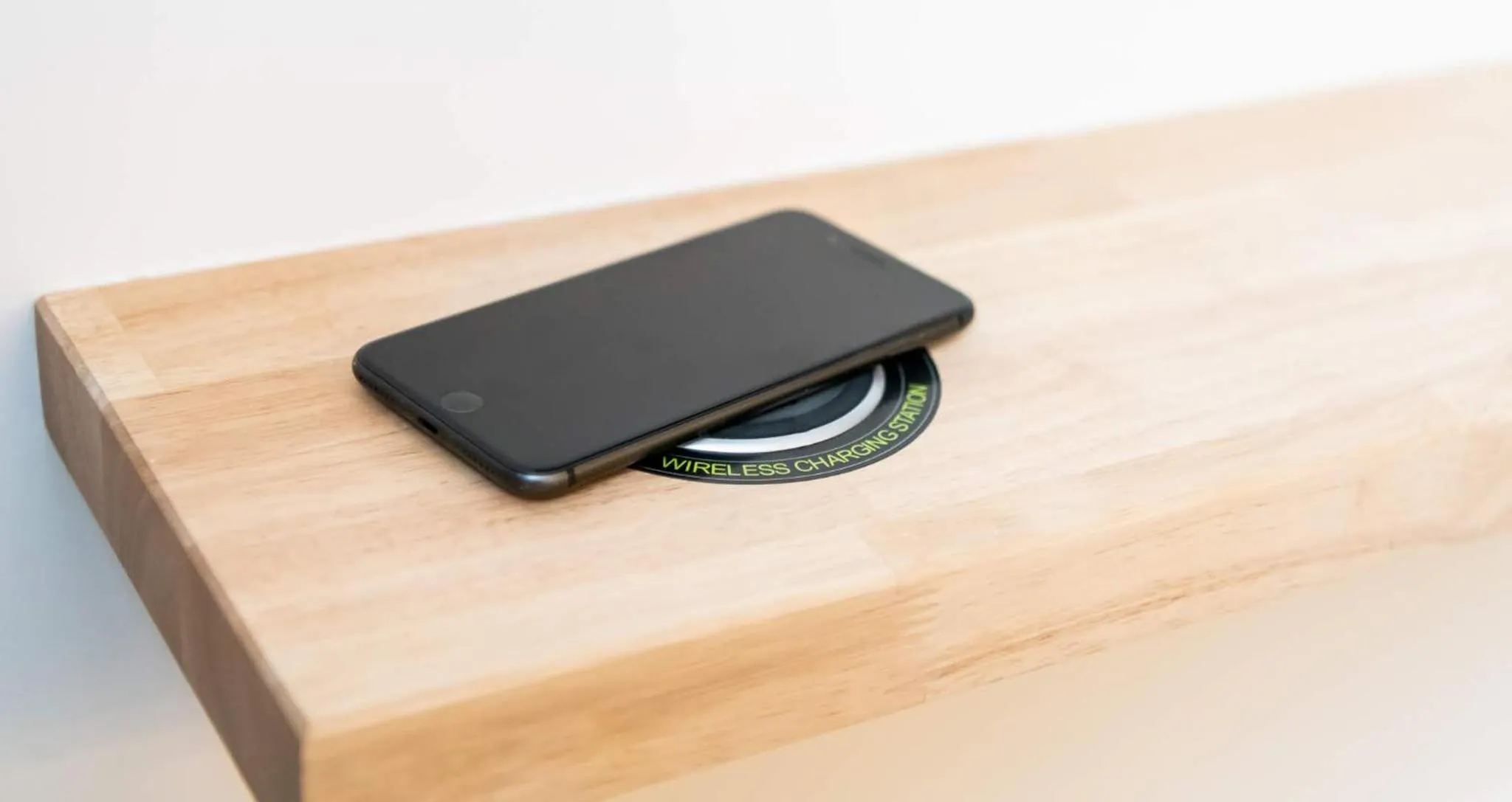 Decorative detail in Campanile Paris Ouest - Pont de Suresnes